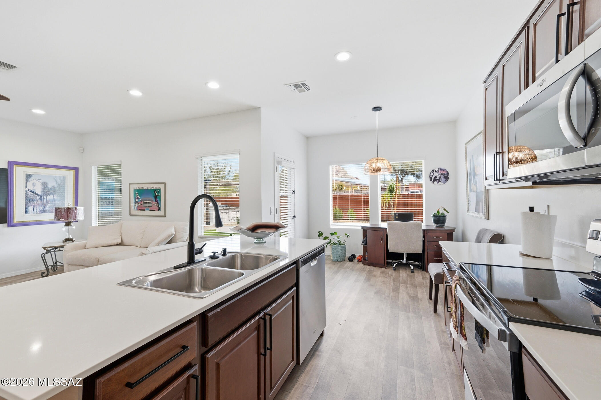 Roadrunner - Residential