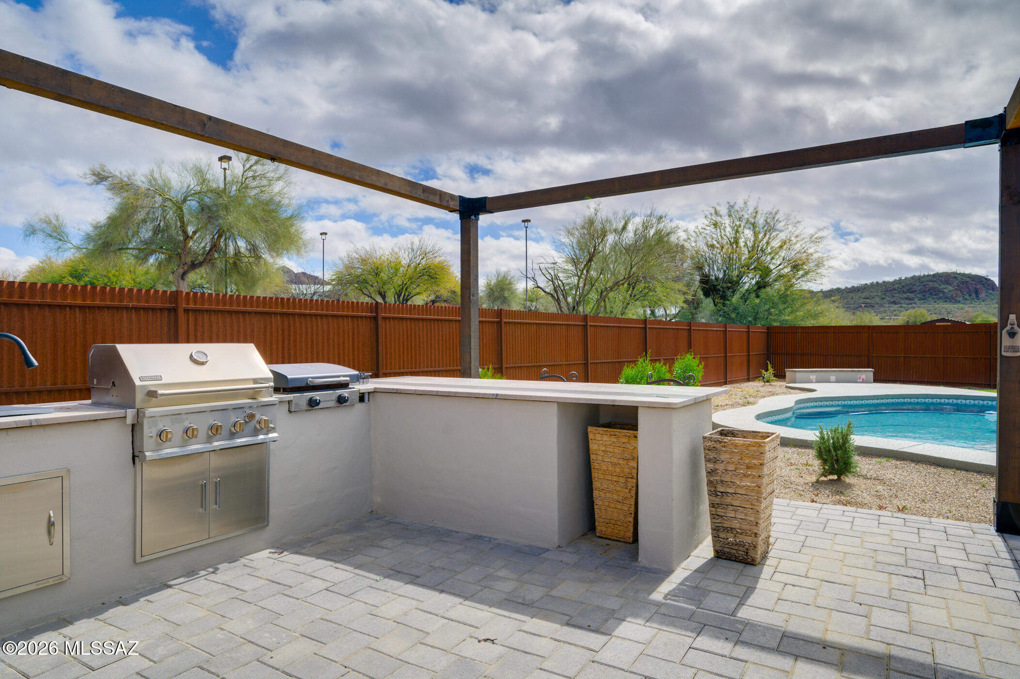 Roadrunner - Residential