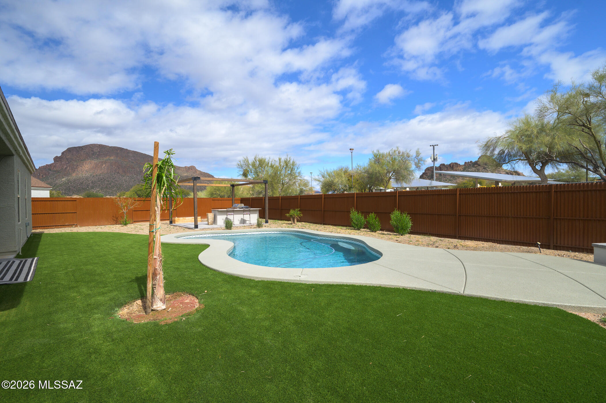 Roadrunner - Residential