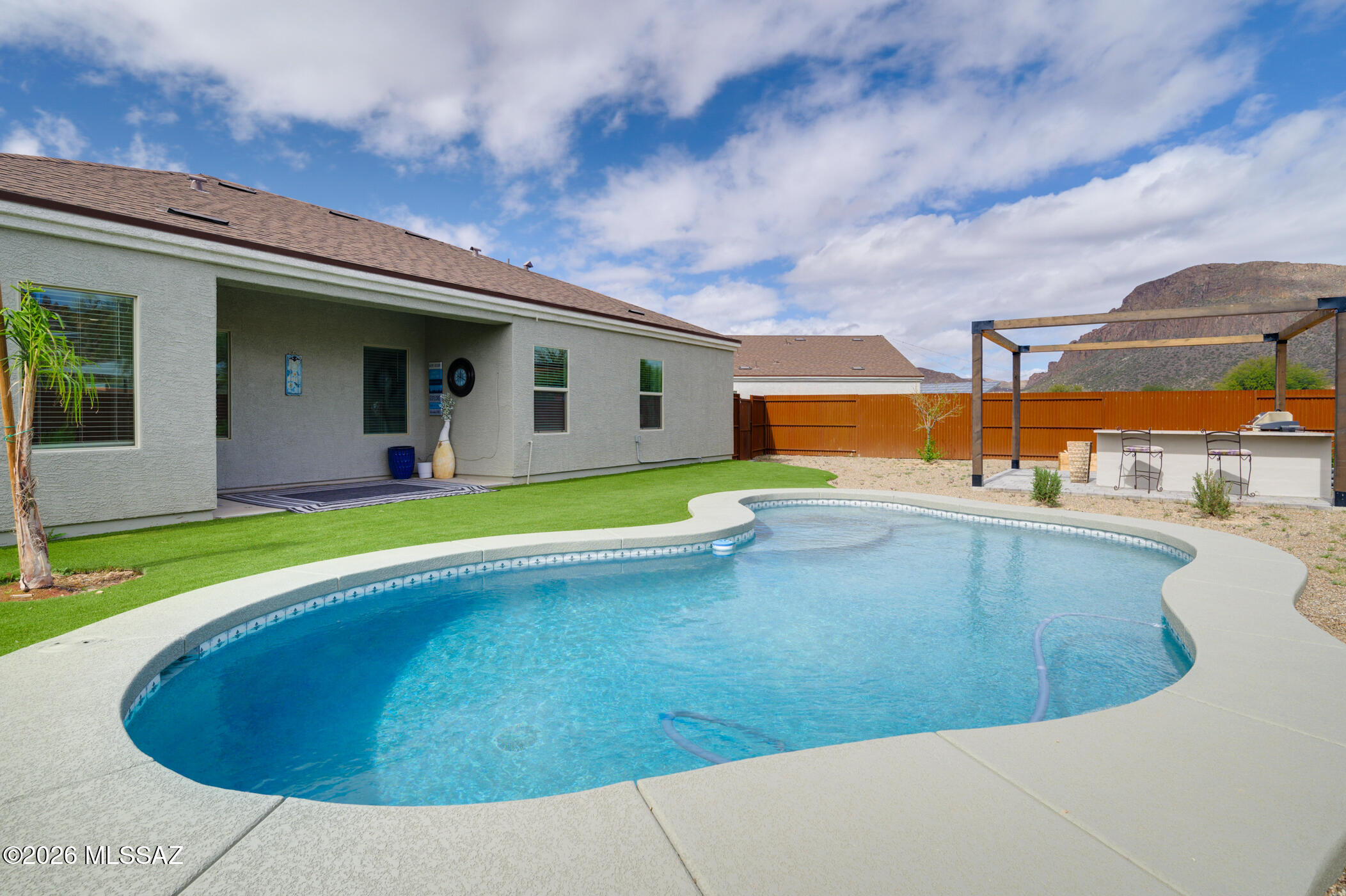 Roadrunner - Residential