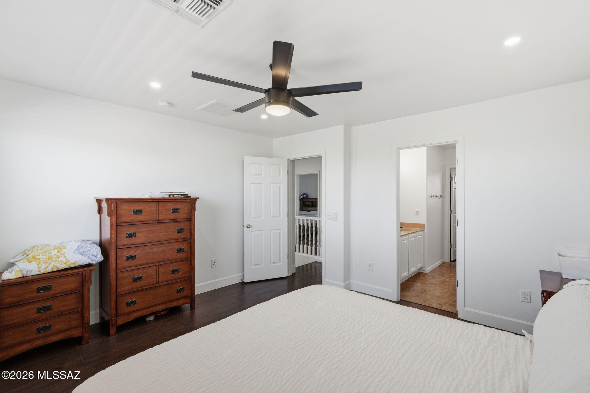 Presidio De Cancion (1-200) - Residential