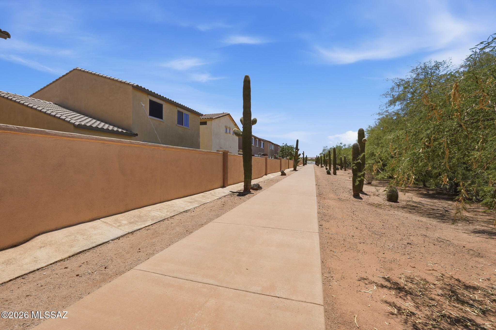 Presidio De Cancion (1-200) - Residential