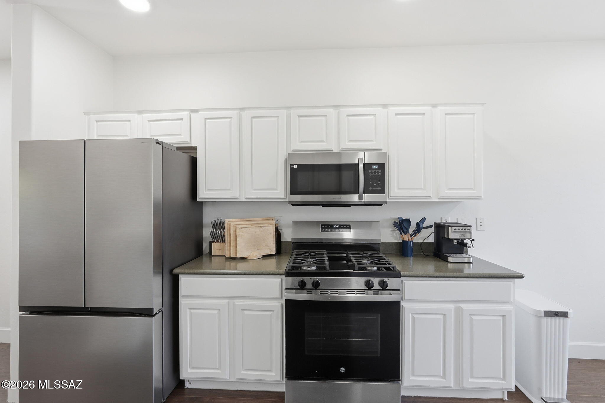 Presidio De Cancion (1-200) - Residential