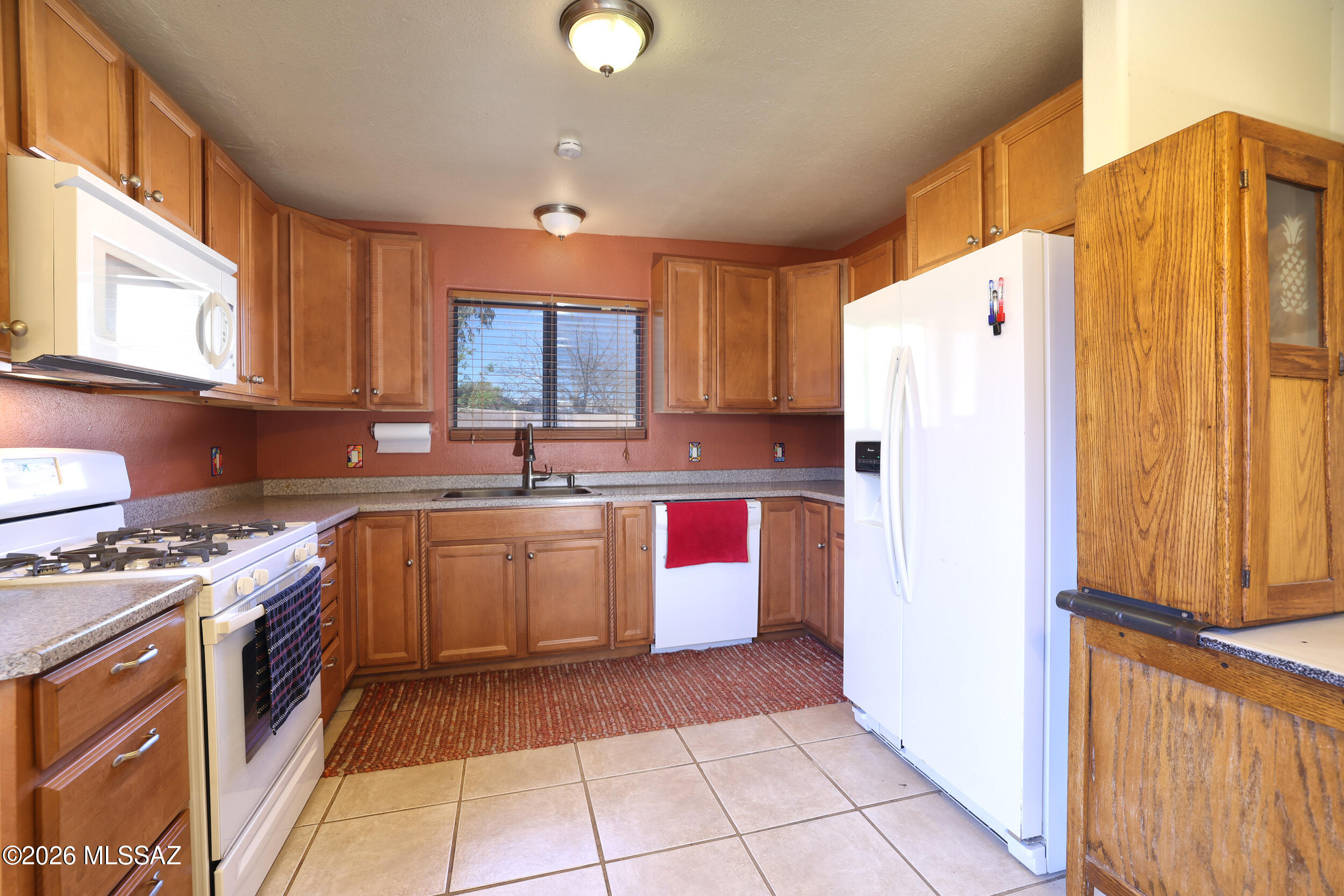 Twin Lakes (232-254) - Residential