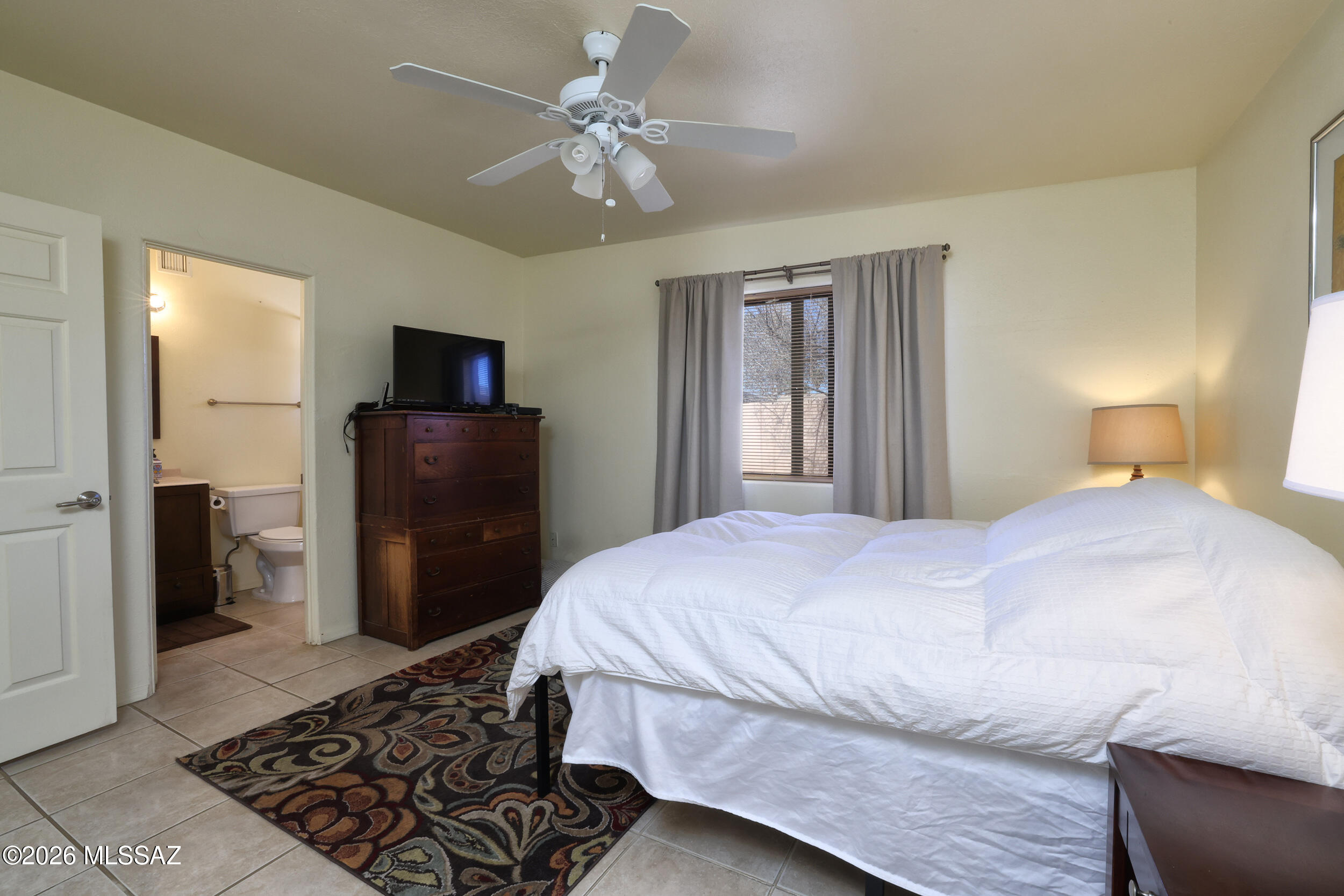 Twin Lakes (232-254) - Residential