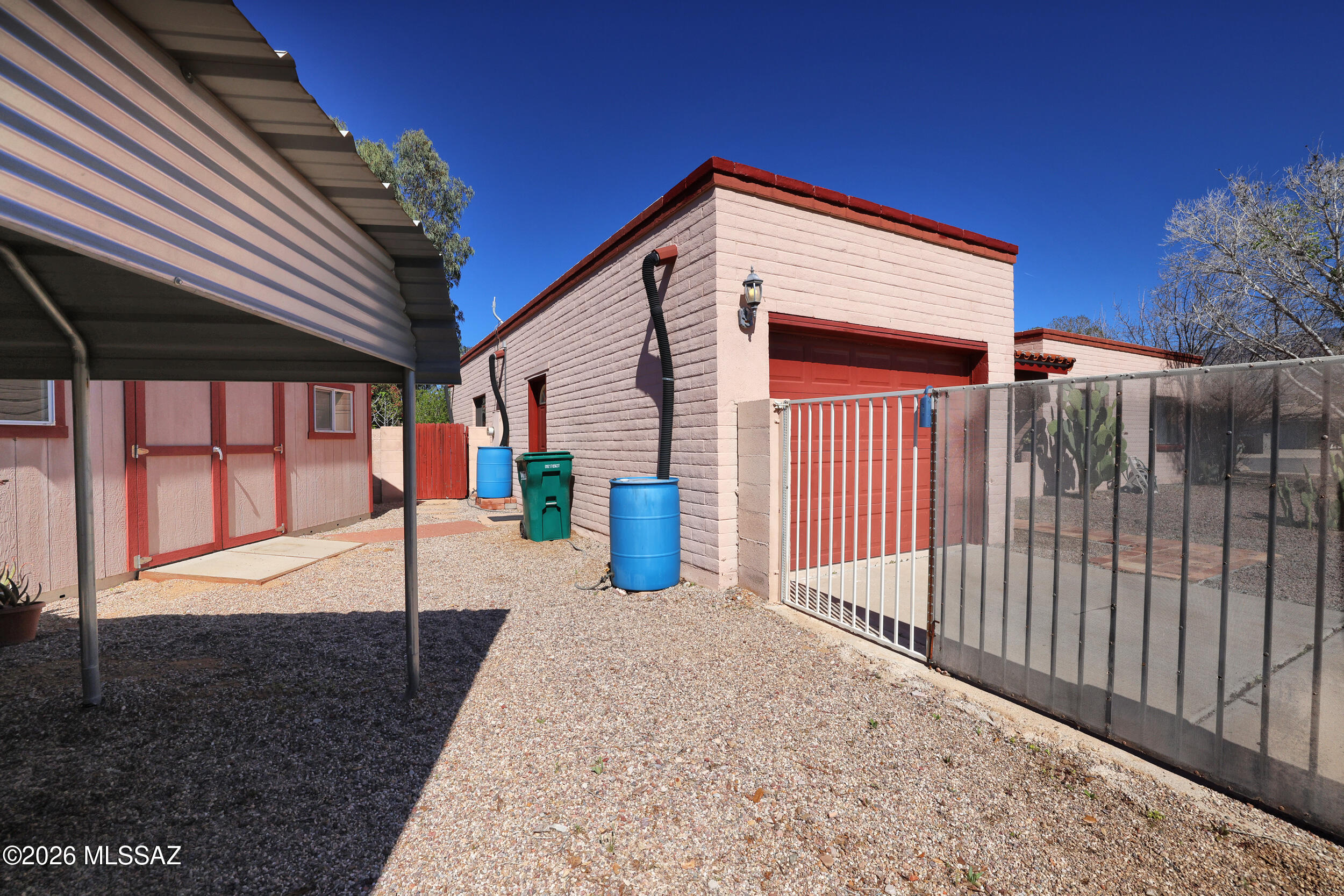 Twin Lakes (232-254) - Residential