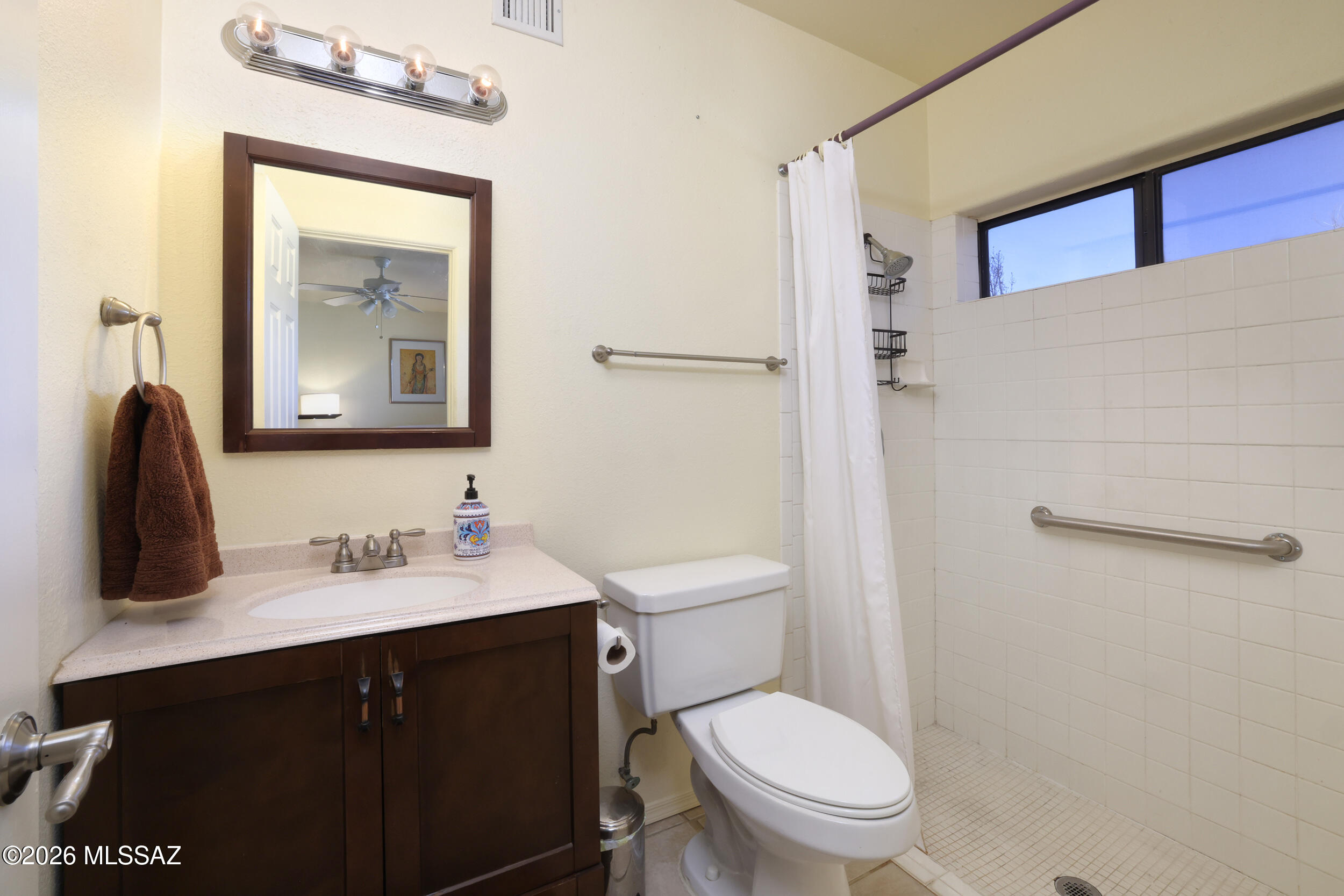 Twin Lakes (232-254) - Residential