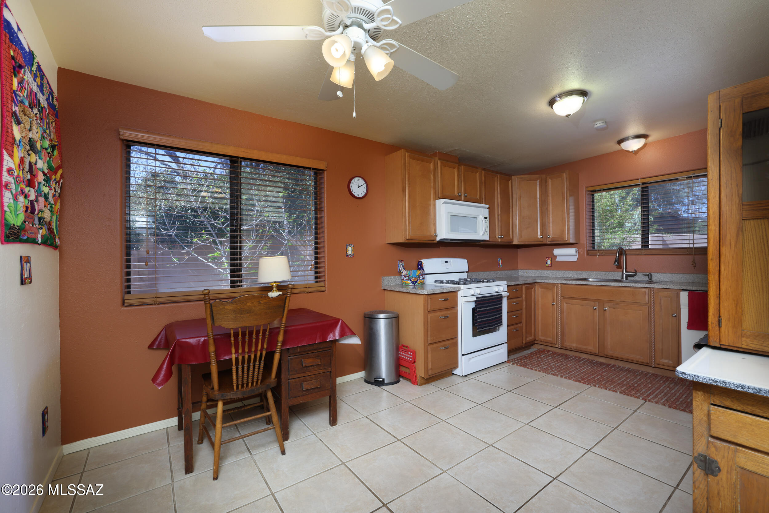 Twin Lakes (232-254) - Residential