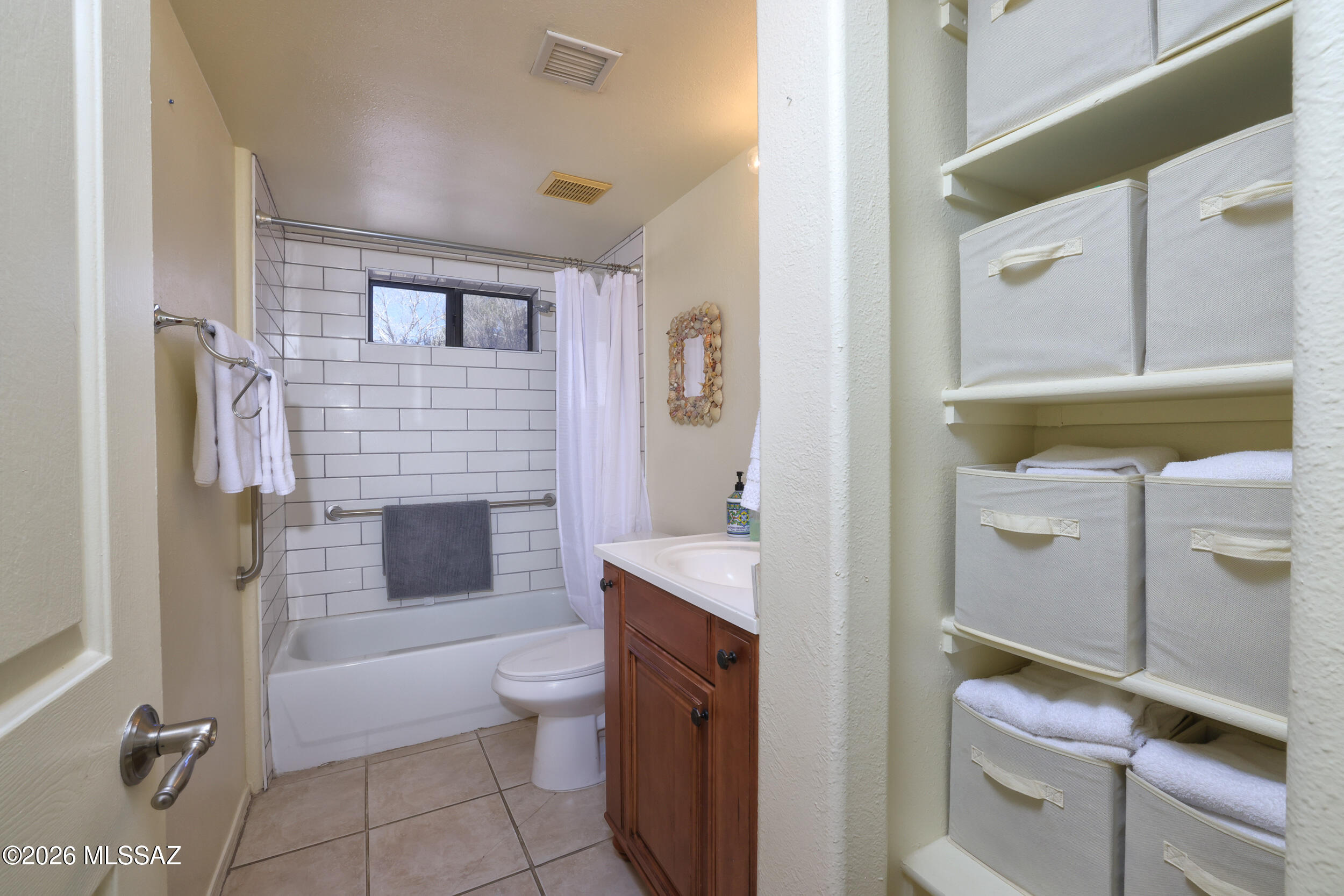 Twin Lakes (232-254) - Residential