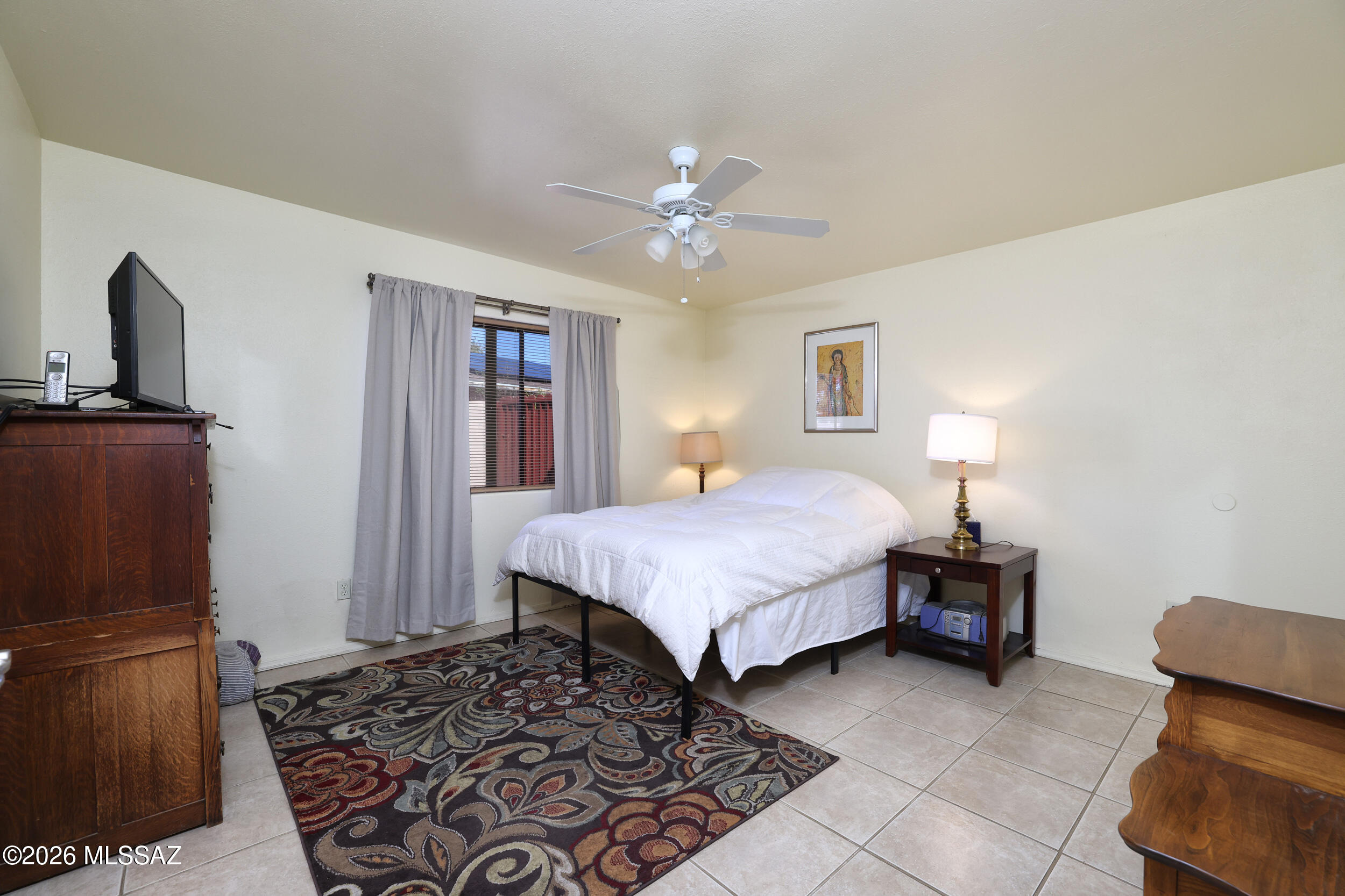 Twin Lakes (232-254) - Residential