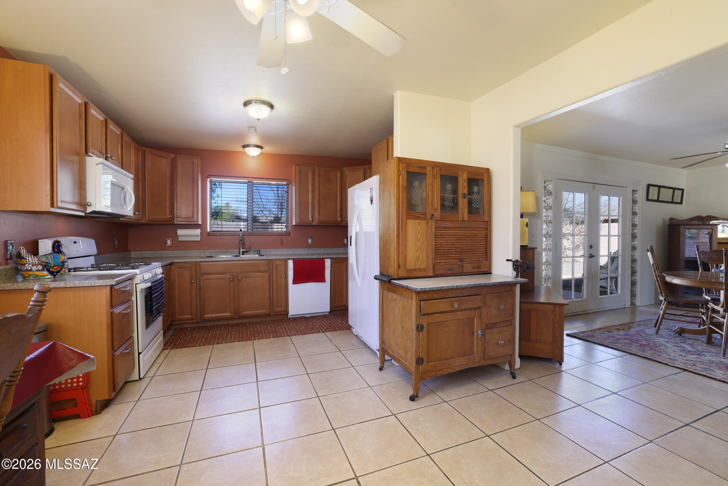 Twin Lakes (232-254) - Residential