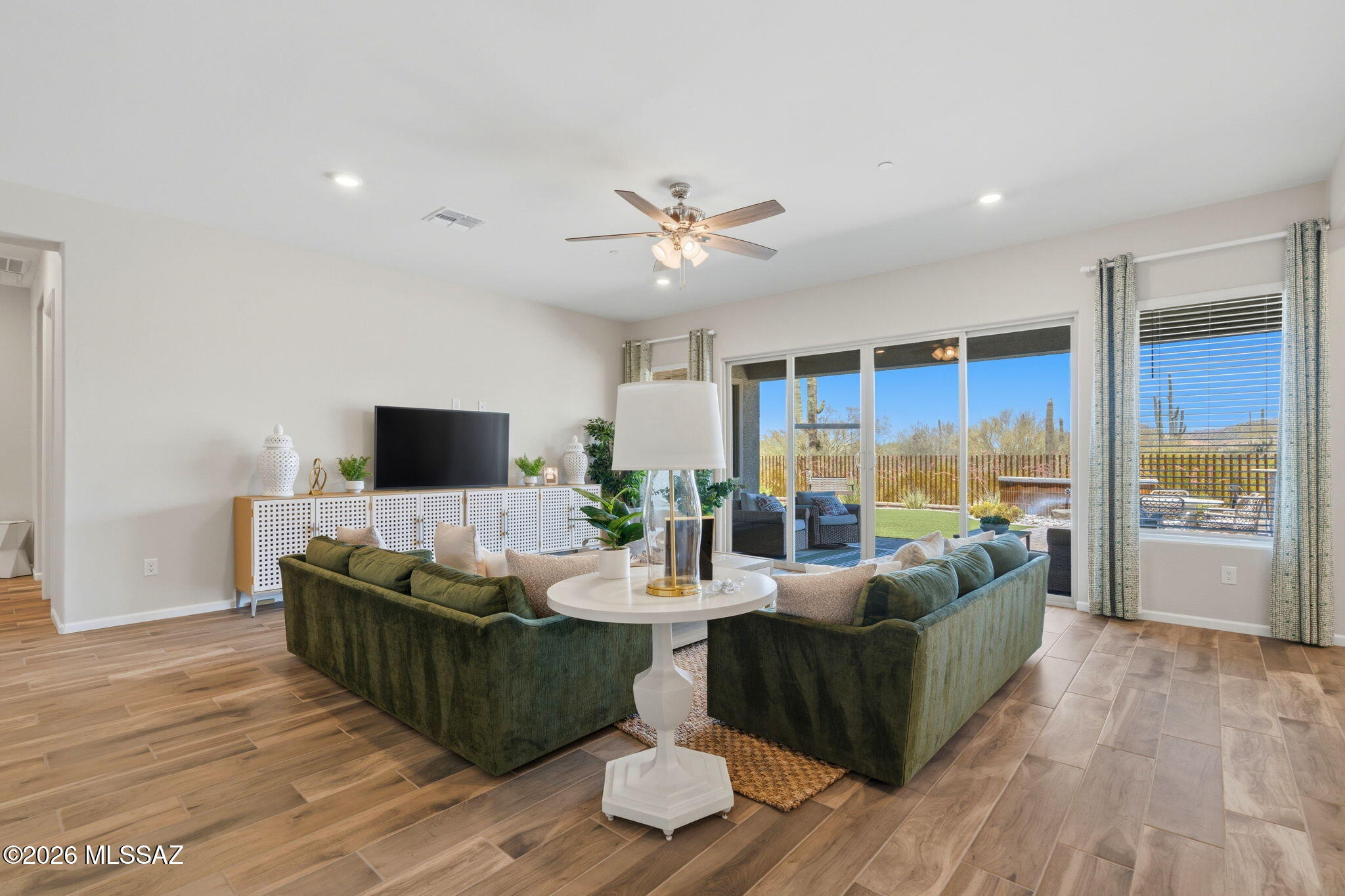 Los Saguaros At Dove Mountain SQ20121640199 - Residential