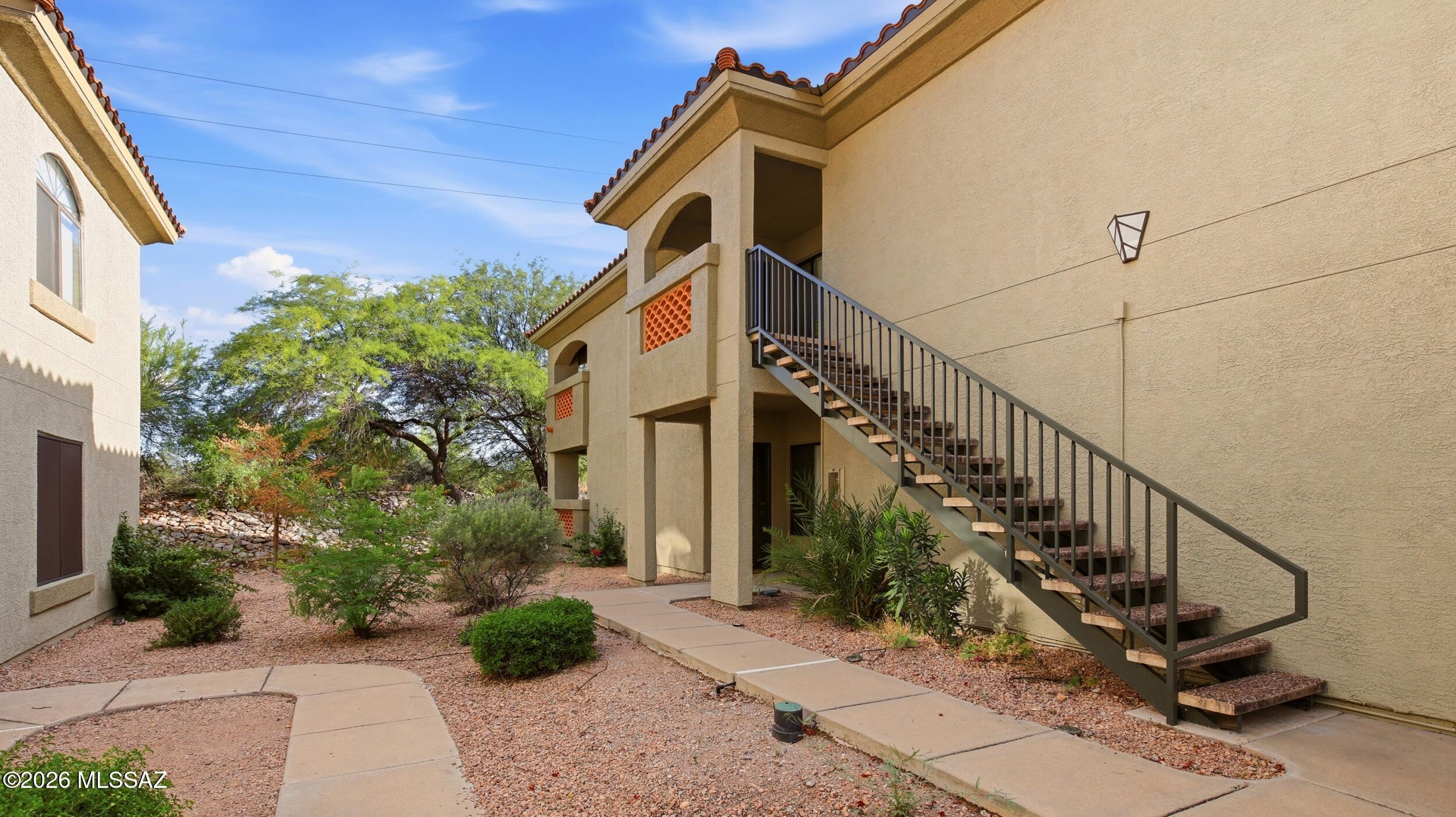 Veranda at Ventana Condominiums - Residential