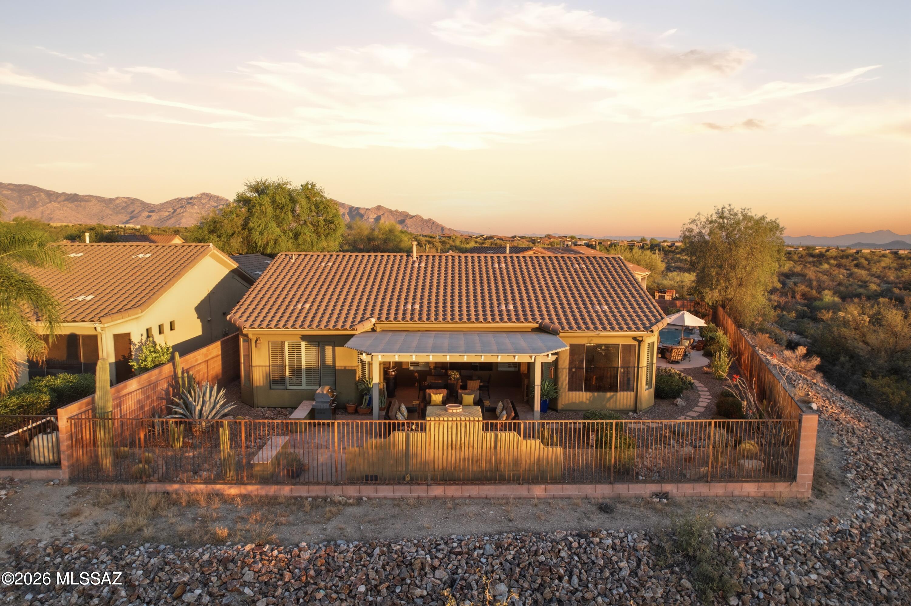Bluffs At Dove Mountain (1-122) - Residential