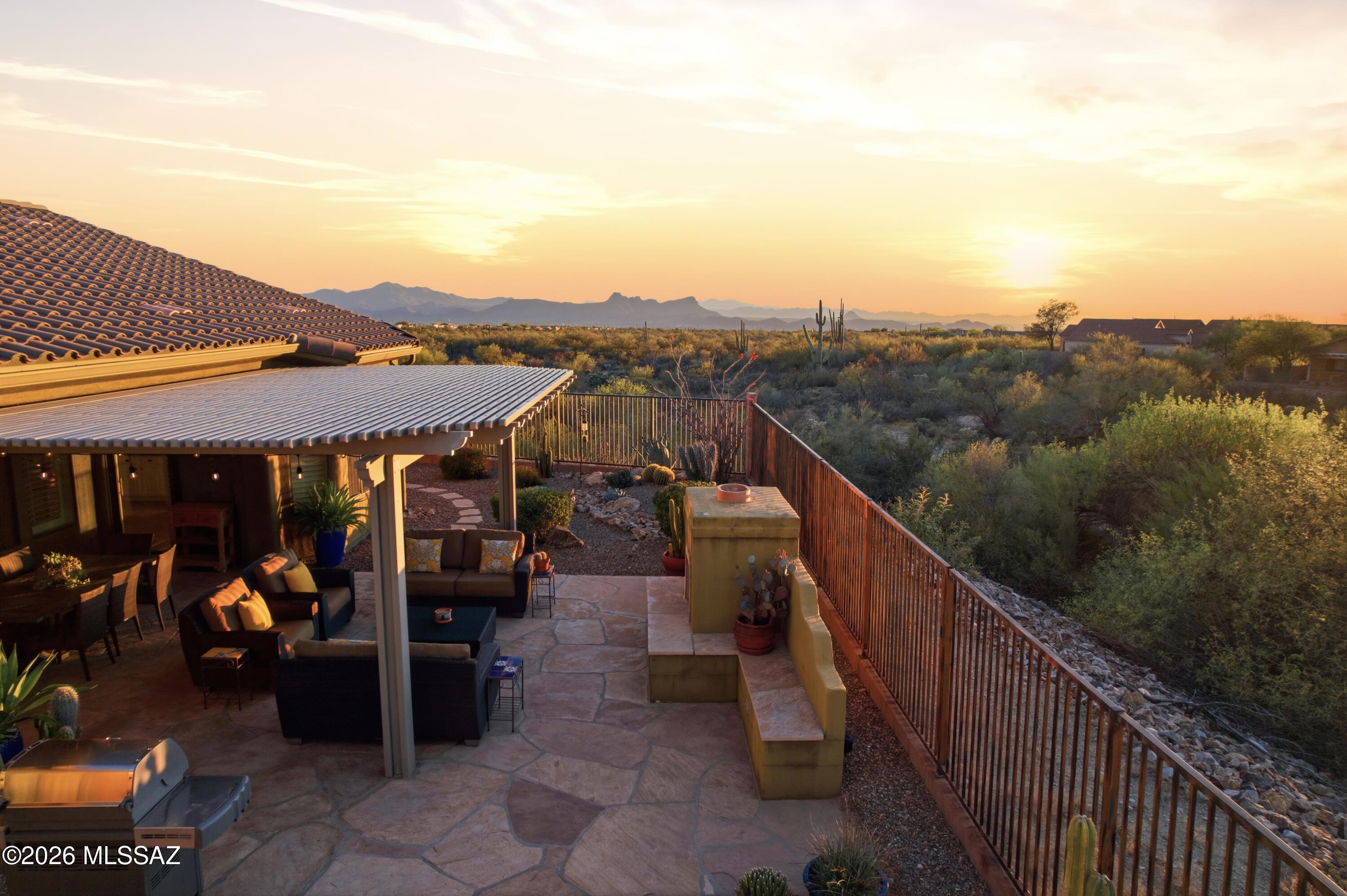 Bluffs At Dove Mountain (1-122) - Residential