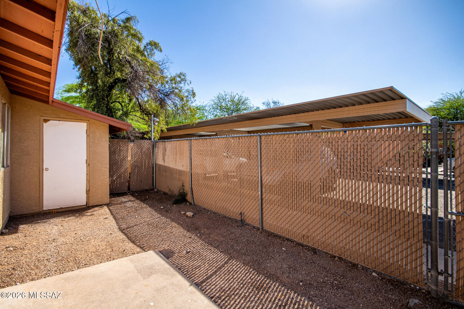 Granada Park - Residential Income