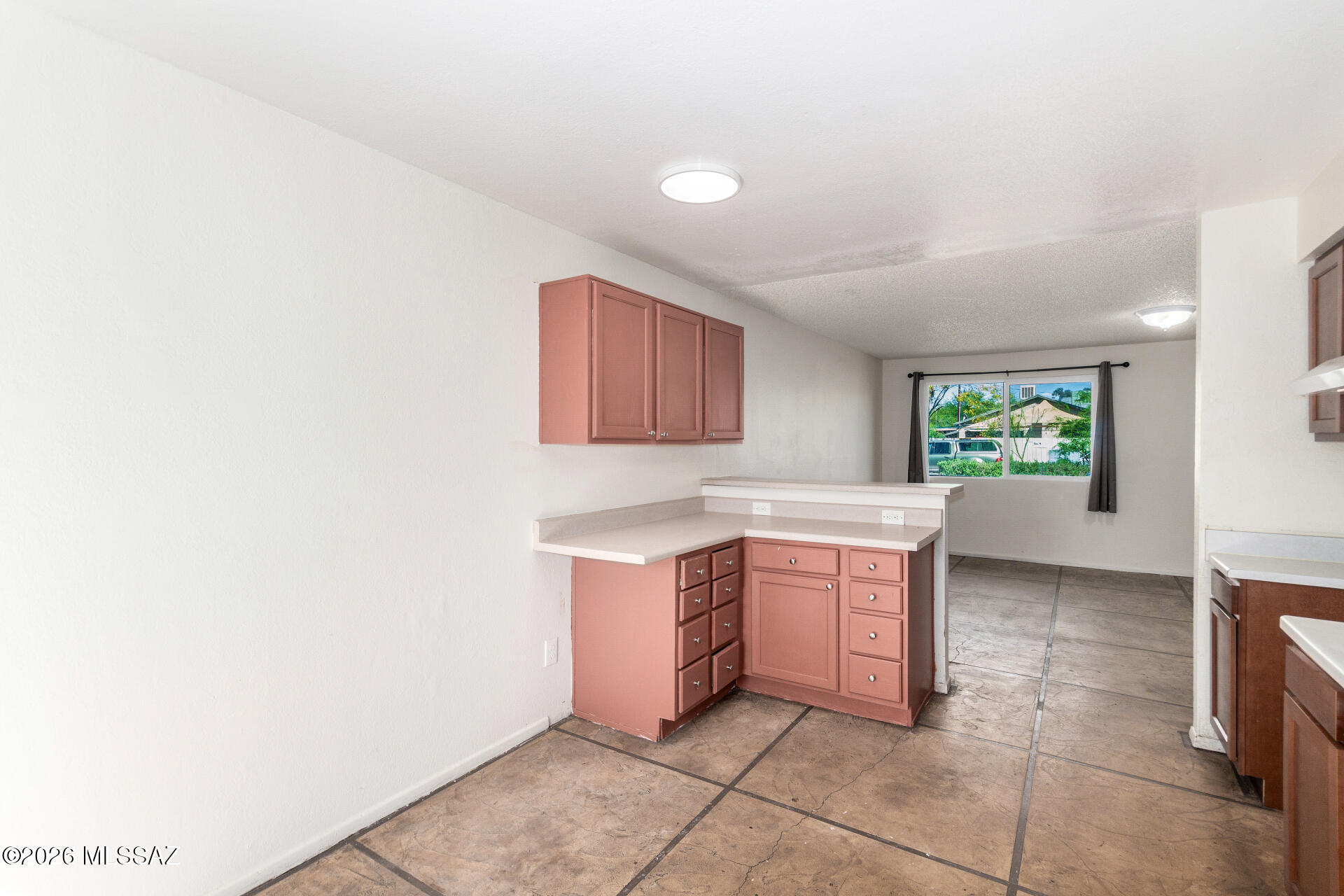 Granada Park - Residential Income