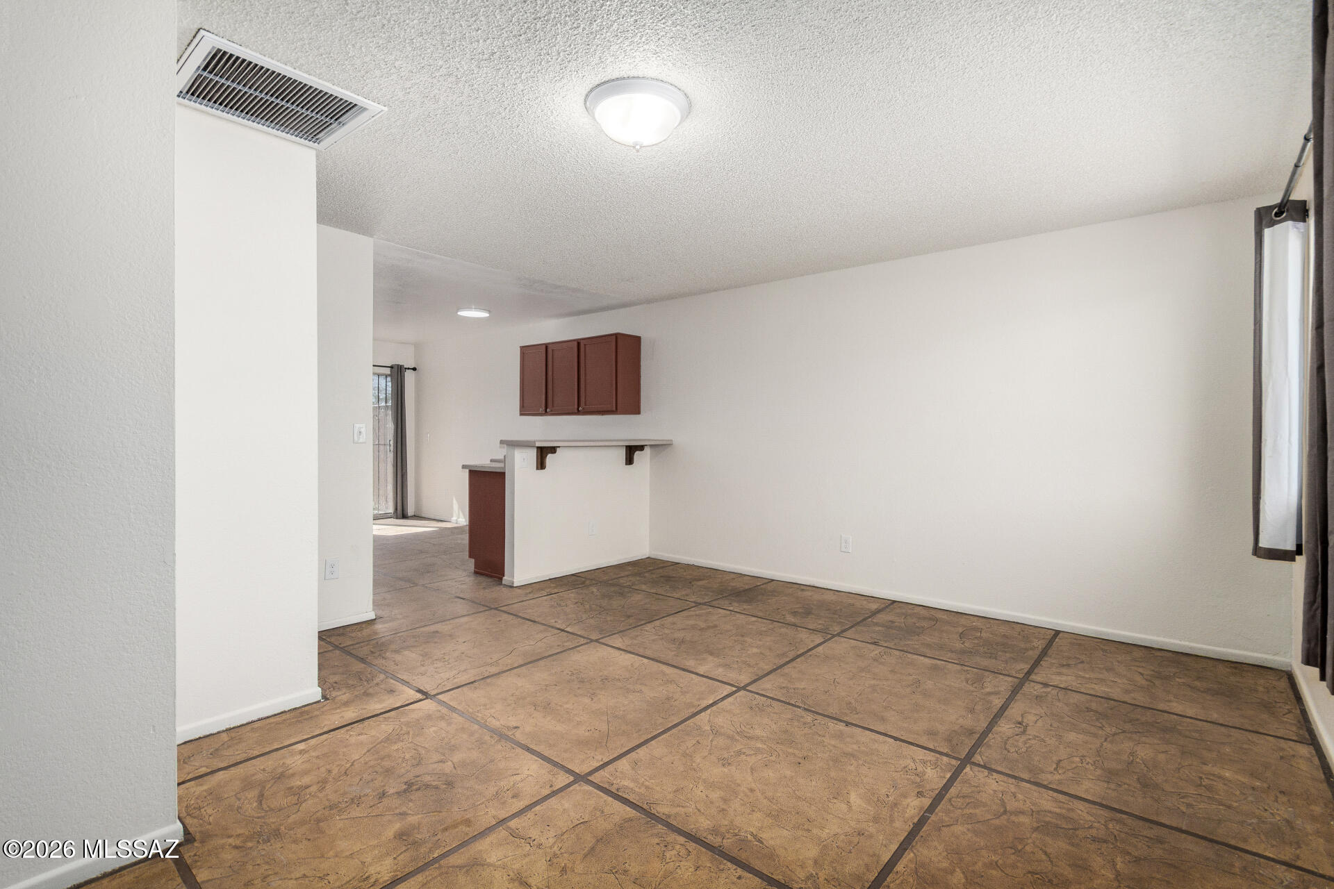 Granada Park - Residential Income