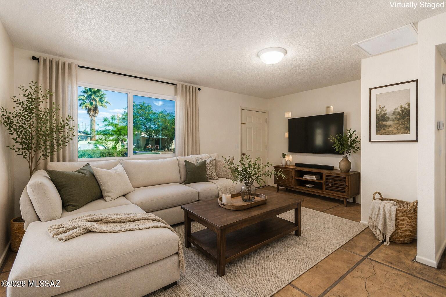 Granada Park - Residential Income