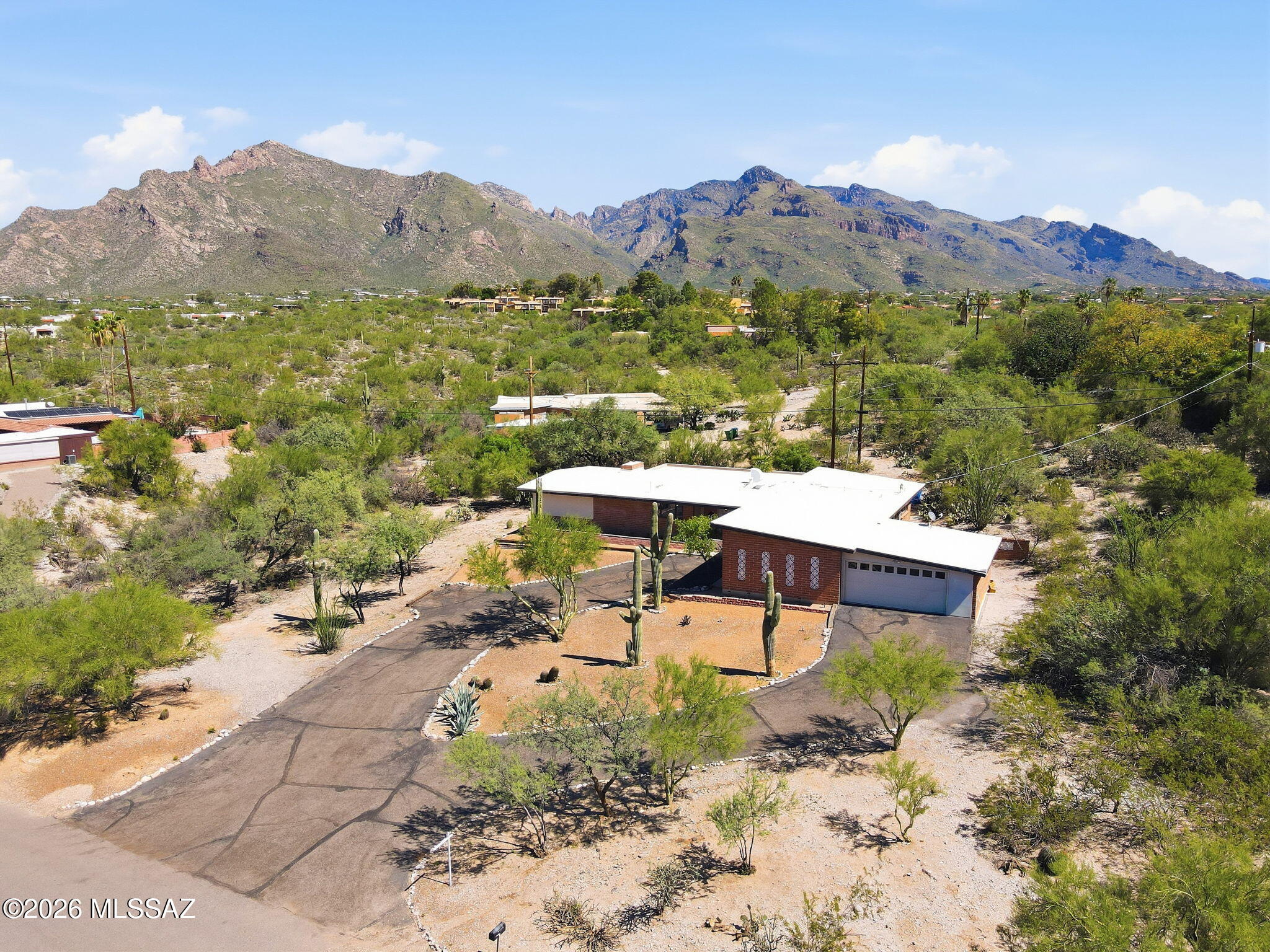 Catalina Village NO.3(1-77) - Residential