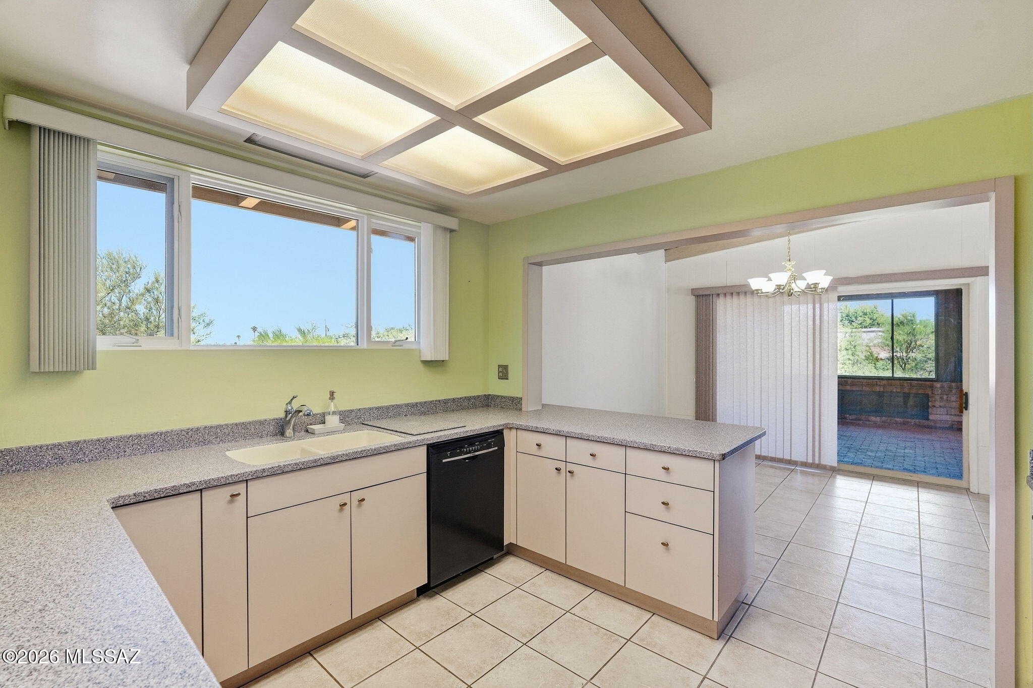 Catalina Village NO.3(1-77) - Residential