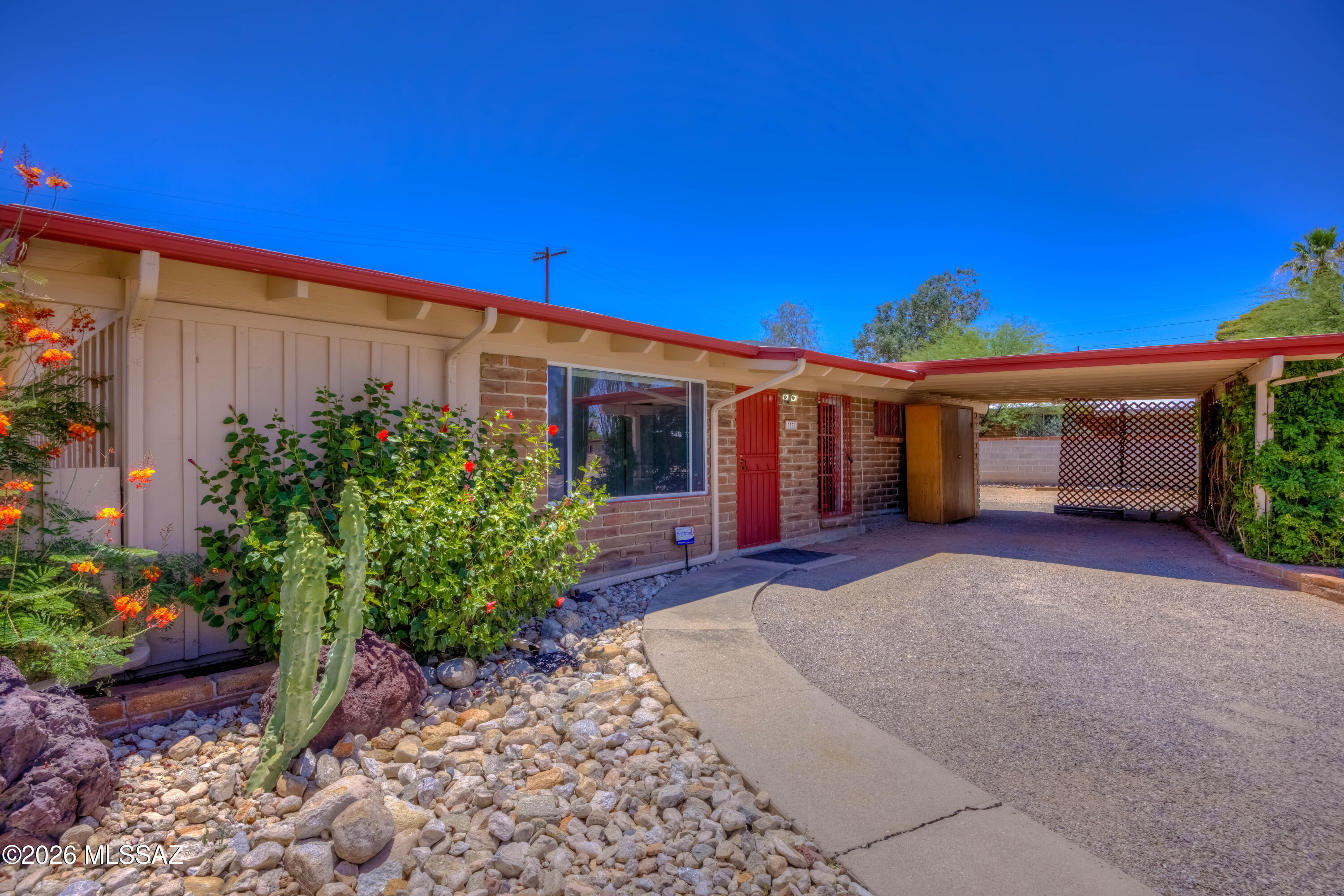 Kingston Knolls Terrace - Residential