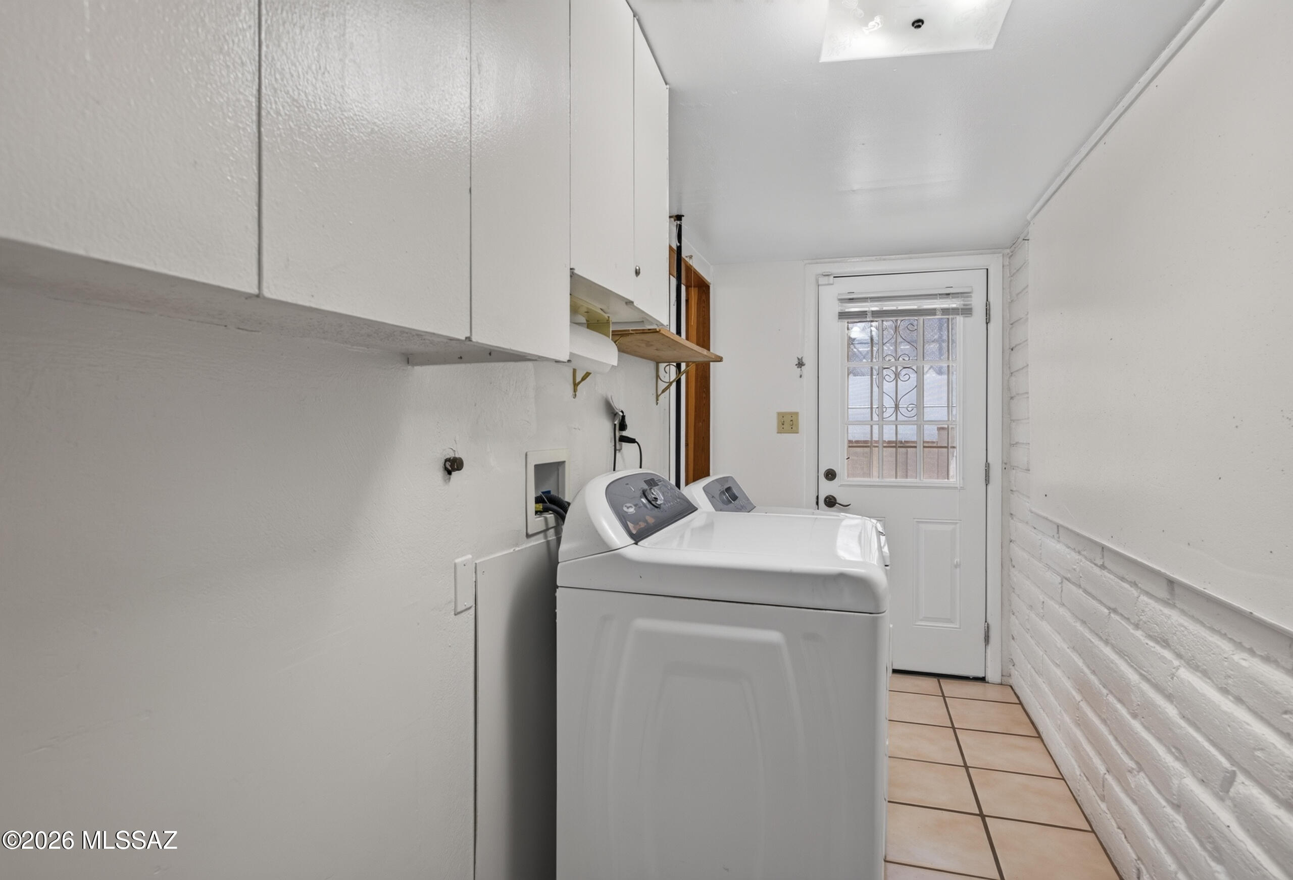 Kingston Knolls Terrace - Residential