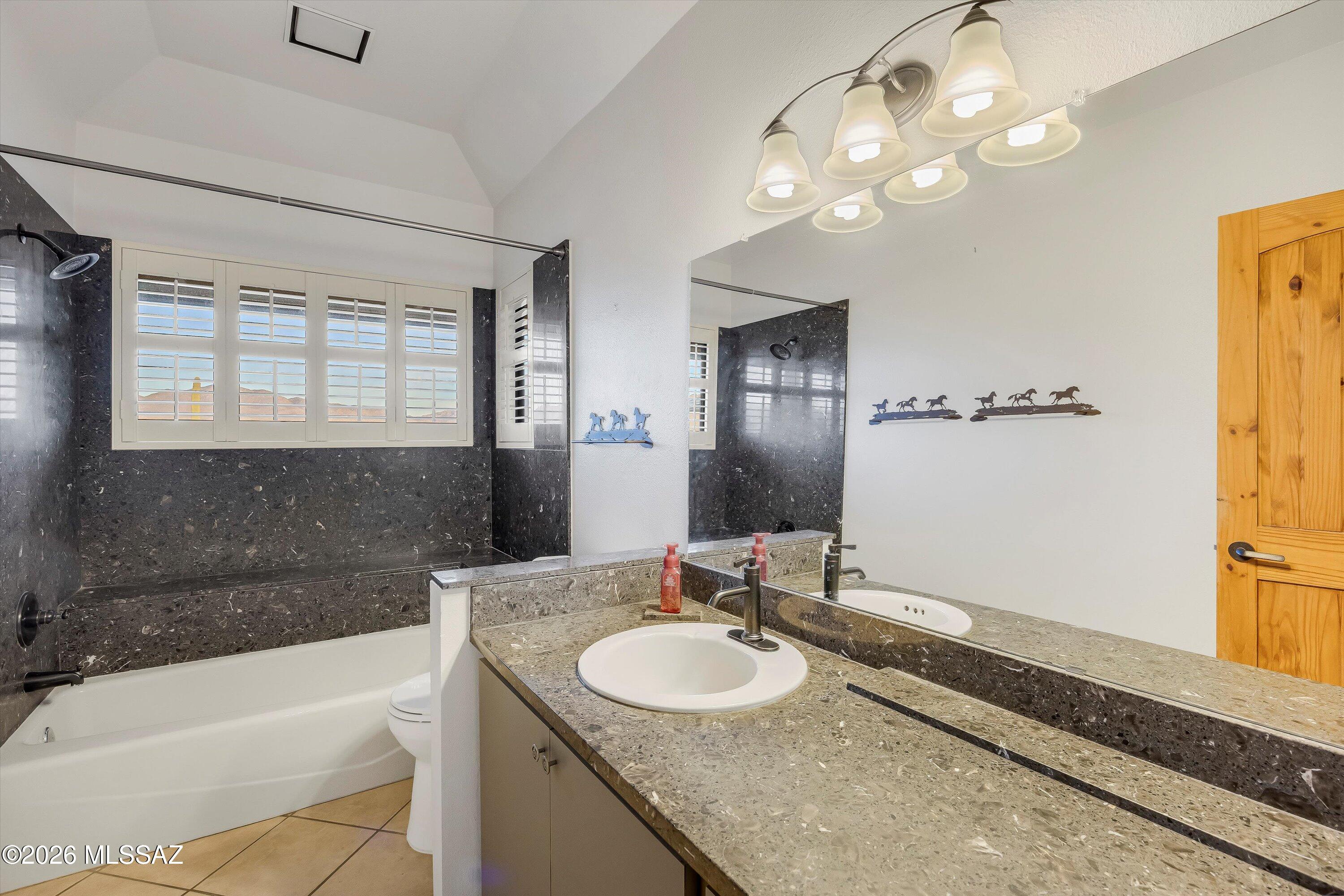Catalina Del Sol Resubdivision (1-14) - Residential