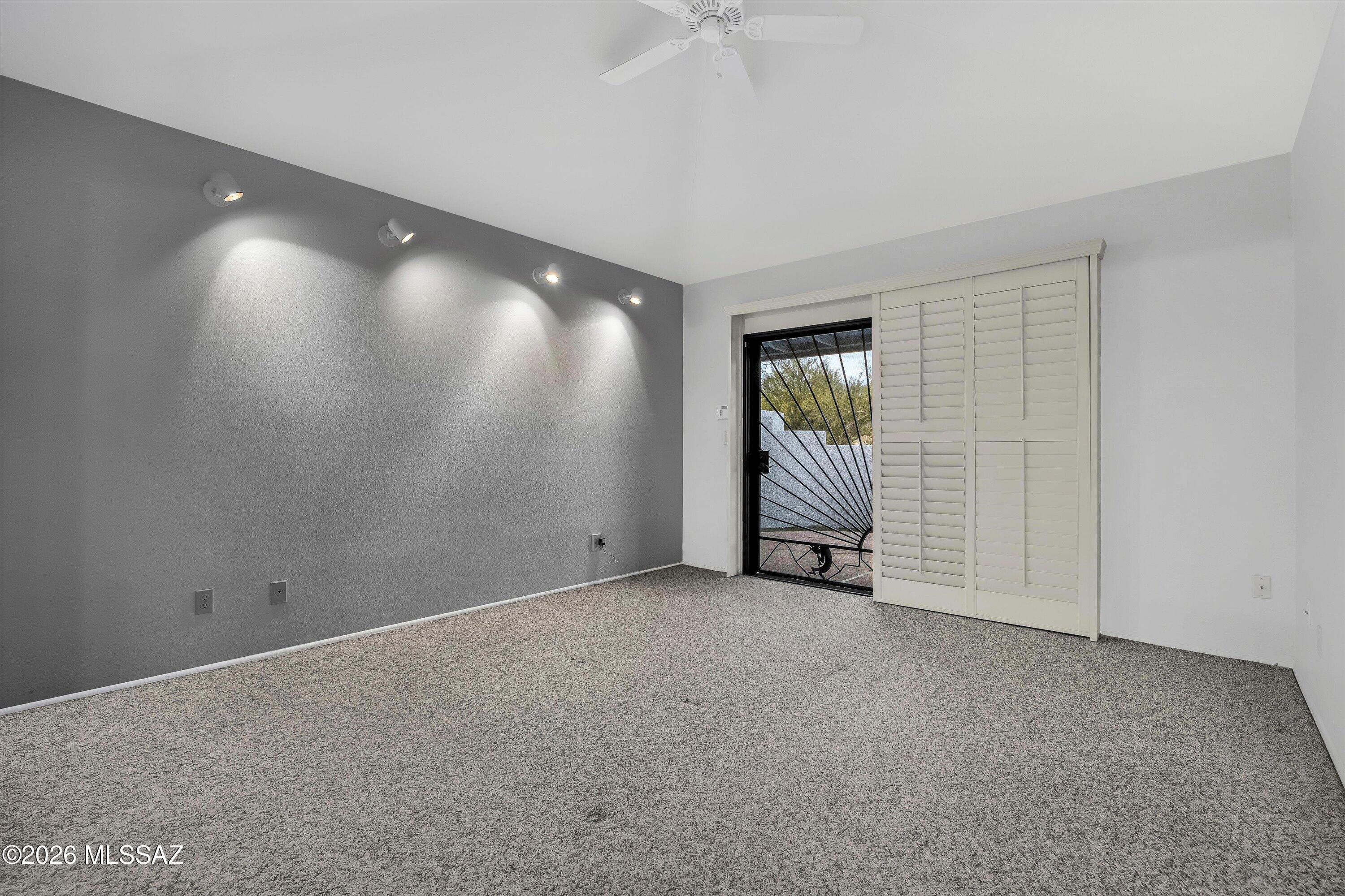 Catalina Del Sol Resubdivision (1-14) - Residential