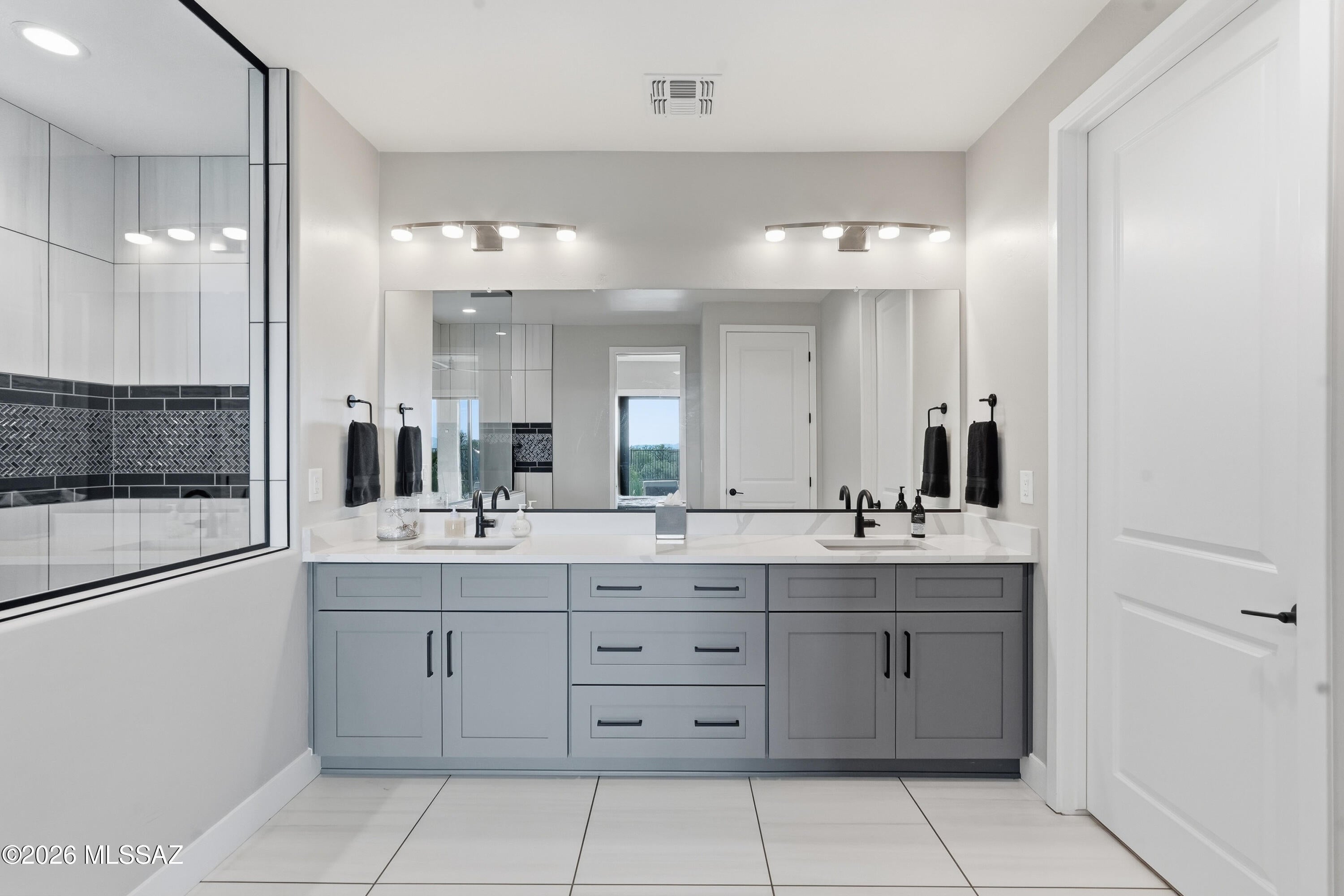 Saddlebrooke Ranch - Residential