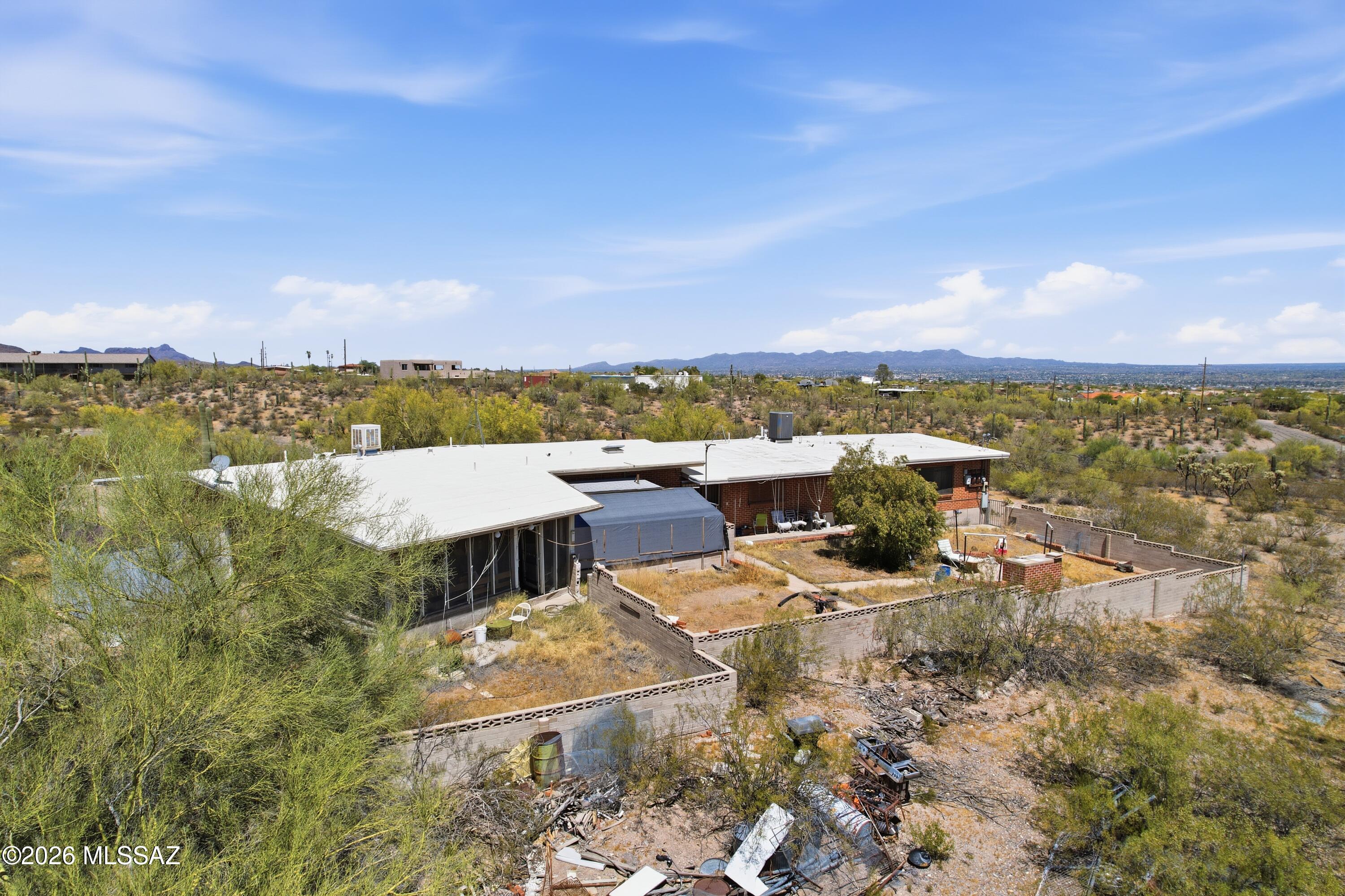 Ranchos Del Oeste (1-33) - Residential