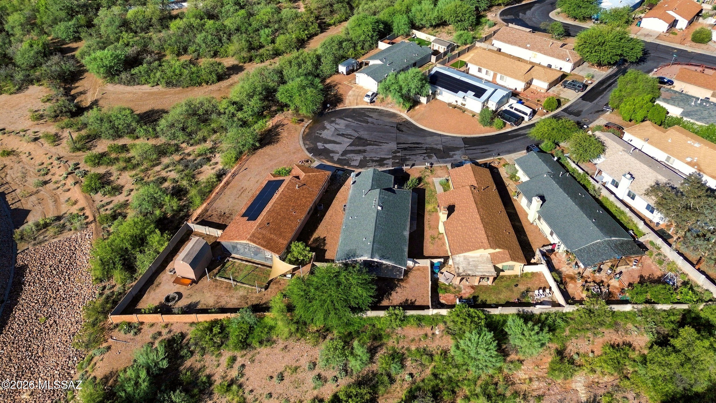 Mountain Manor View - Residential