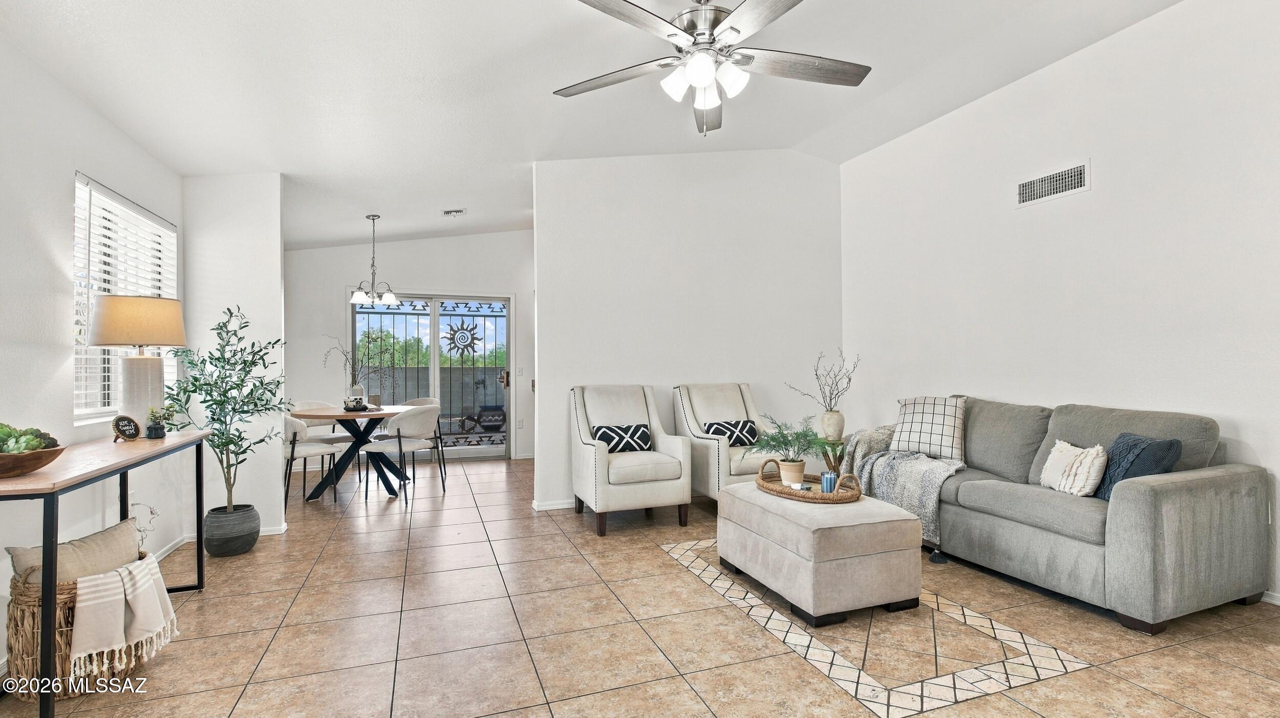 Mountain Manor View - Residential