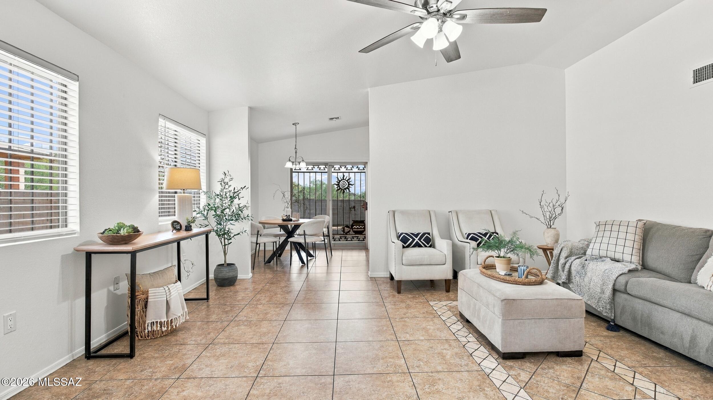 Mountain Manor View - Residential
