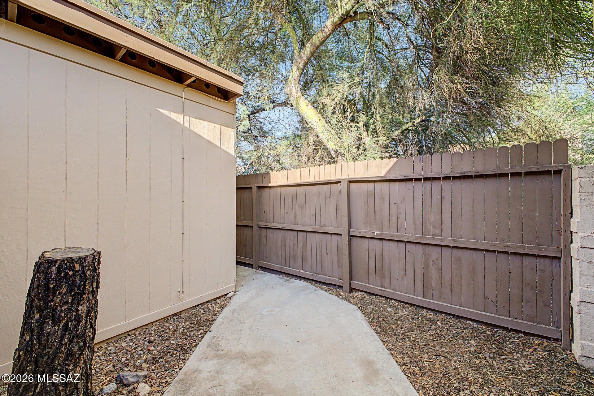 Pantano Townhomes (1-118) - Residential