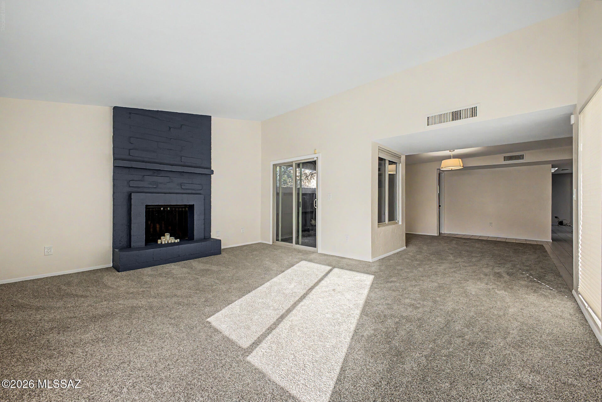 Pantano Townhomes (1-118) - Residential