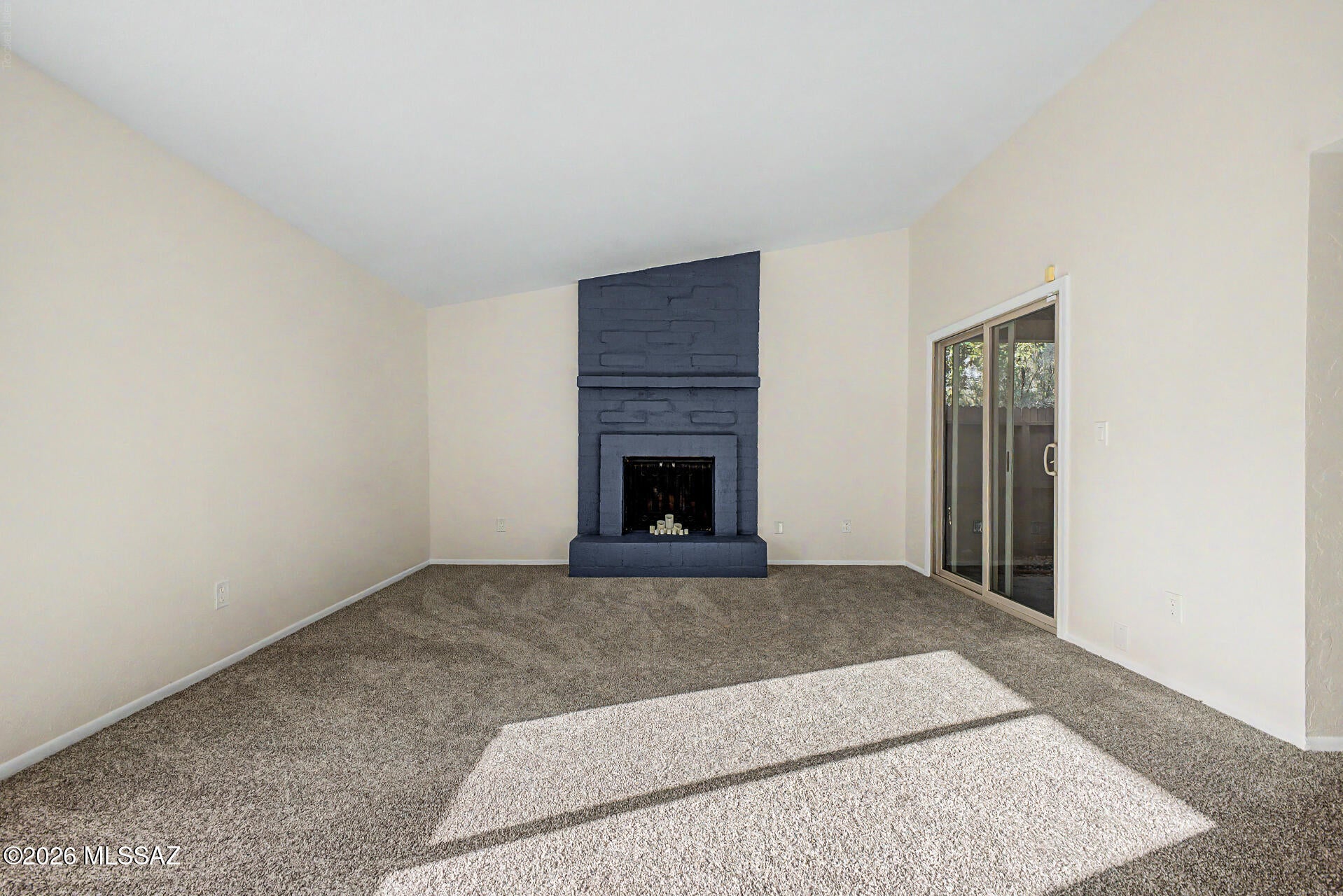 Pantano Townhomes (1-118) - Residential