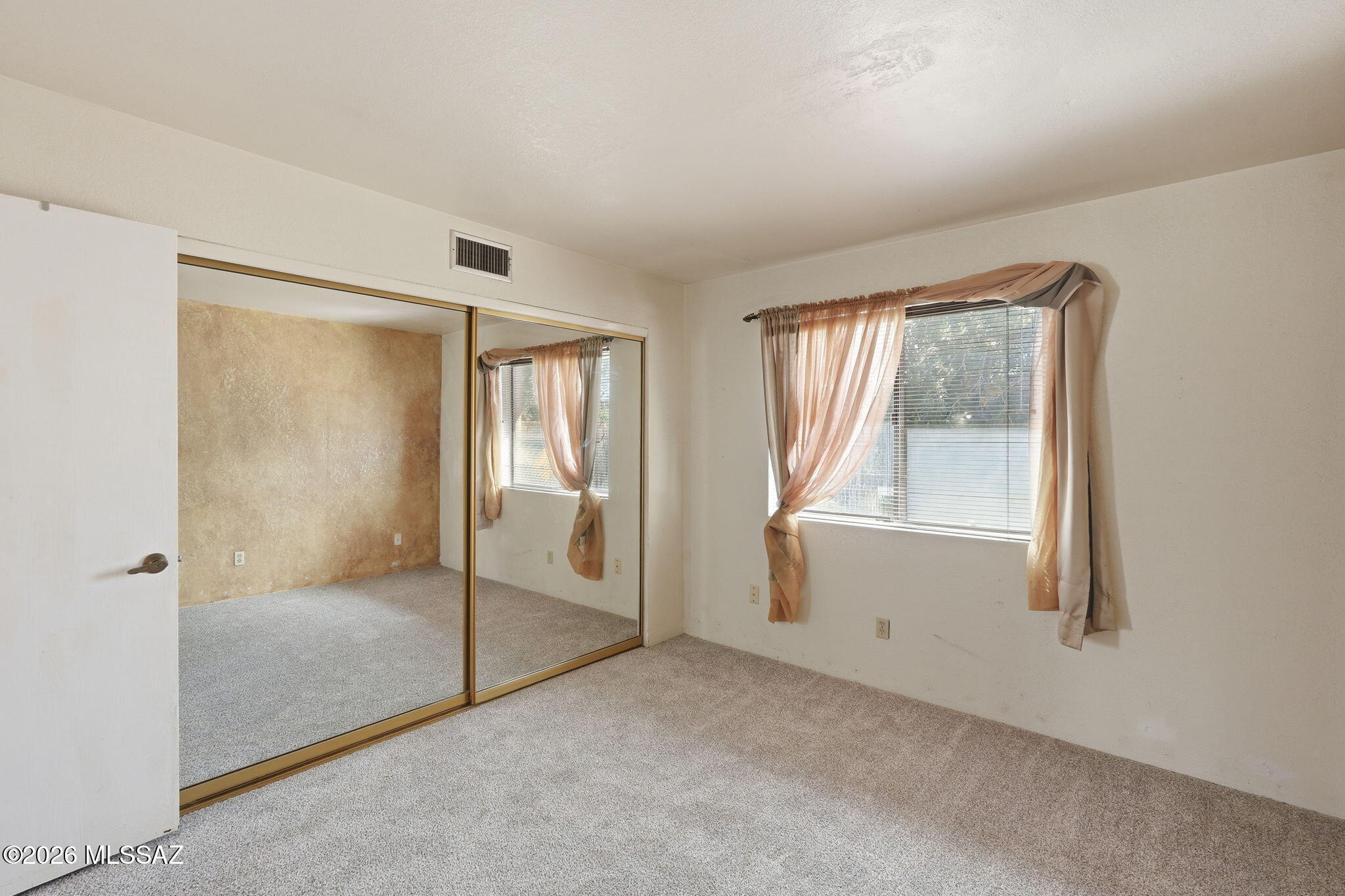 Fort Mesquite Condos (1-16) - Residential