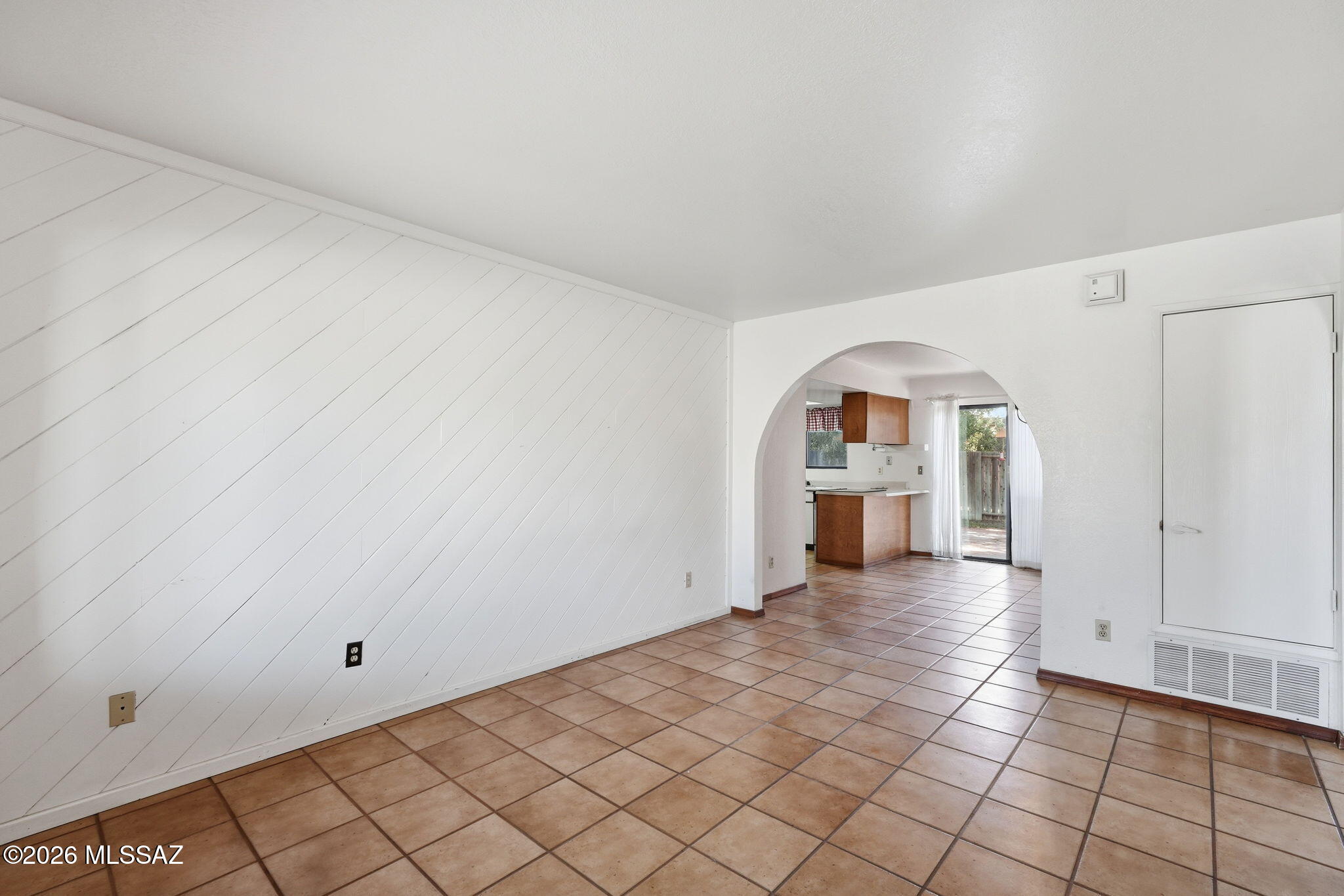 Fort Mesquite Condos (1-16) - Residential