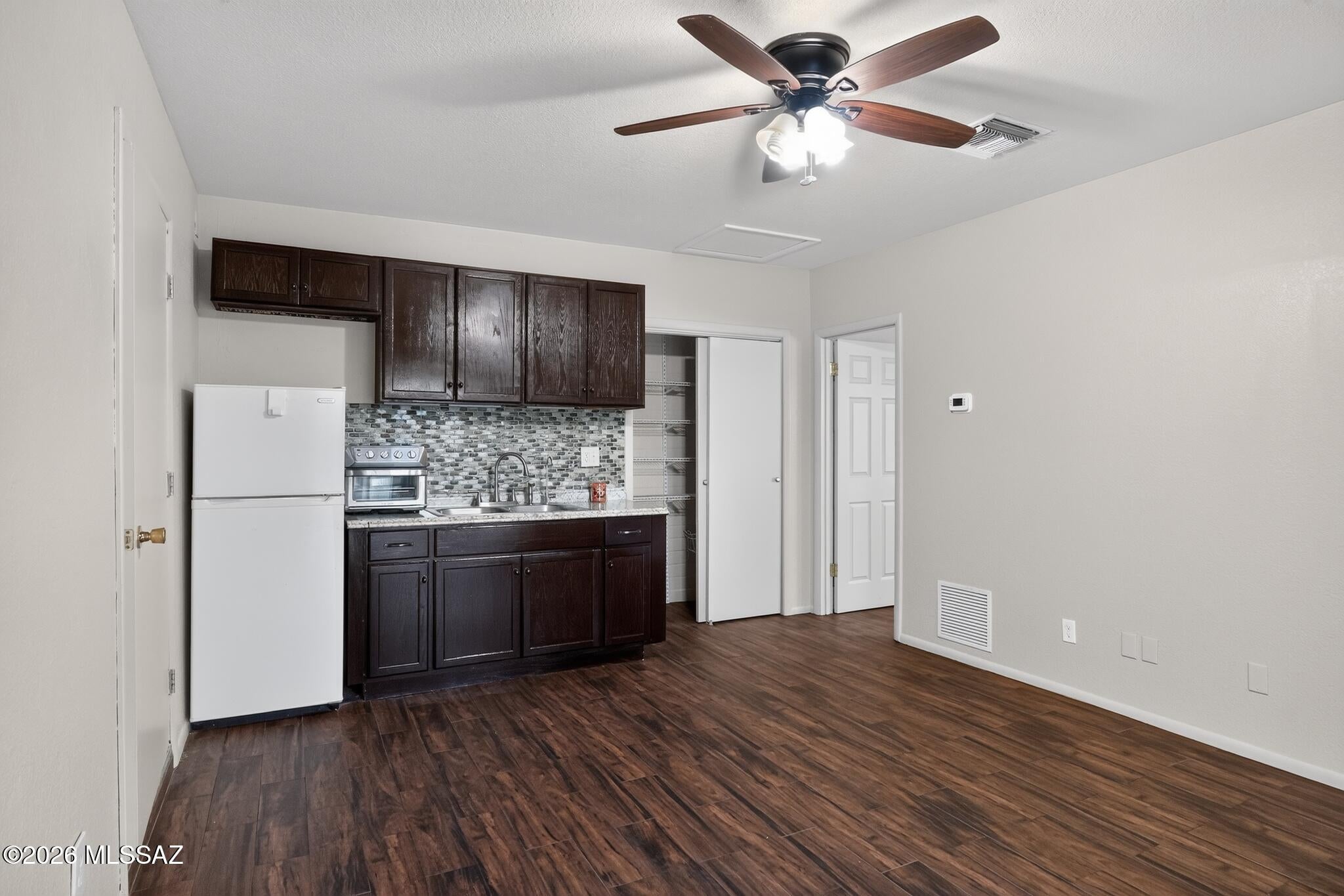 Rancho Del Cerro (340-532) - Residential