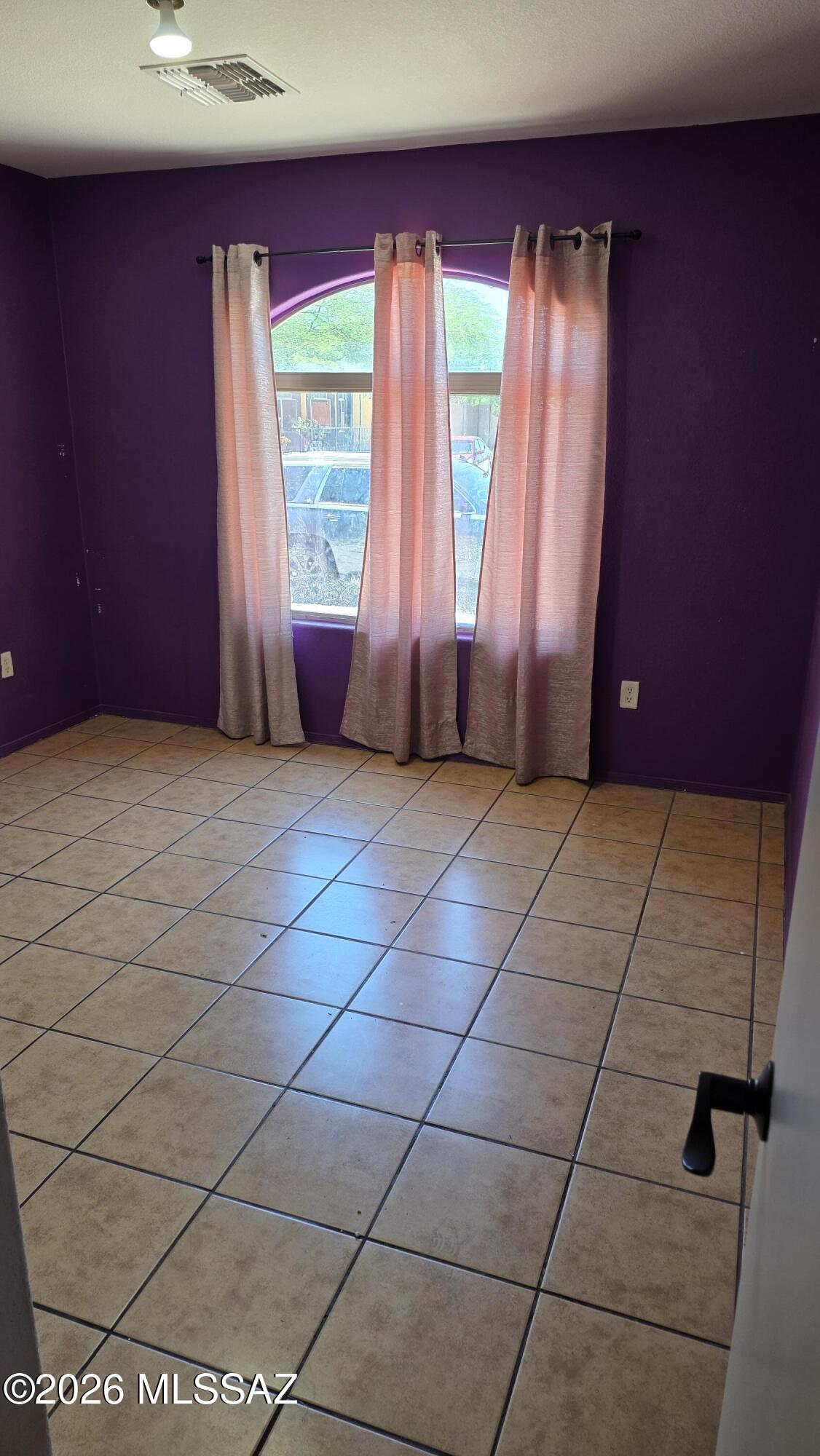 Tres Pueblos - Residential