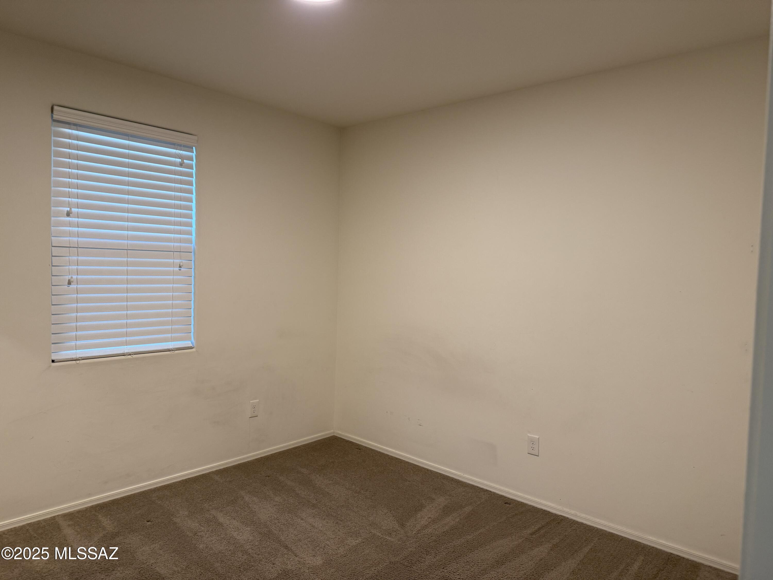 Gladden Farms Block 16 (1-89) - Residential Lease