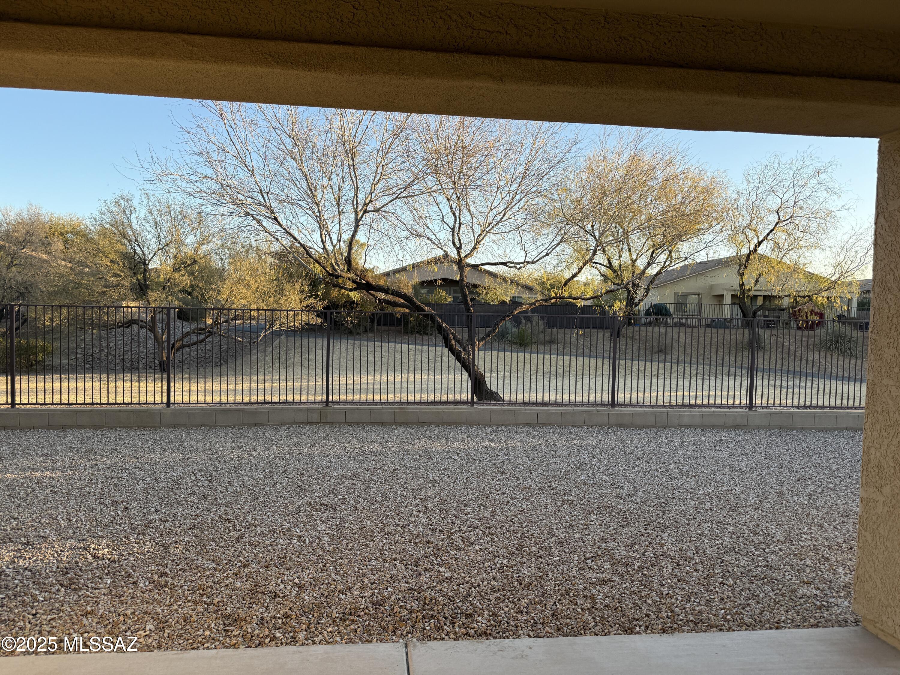 Gladden Farms Block 16 (1-89) - Residential Lease