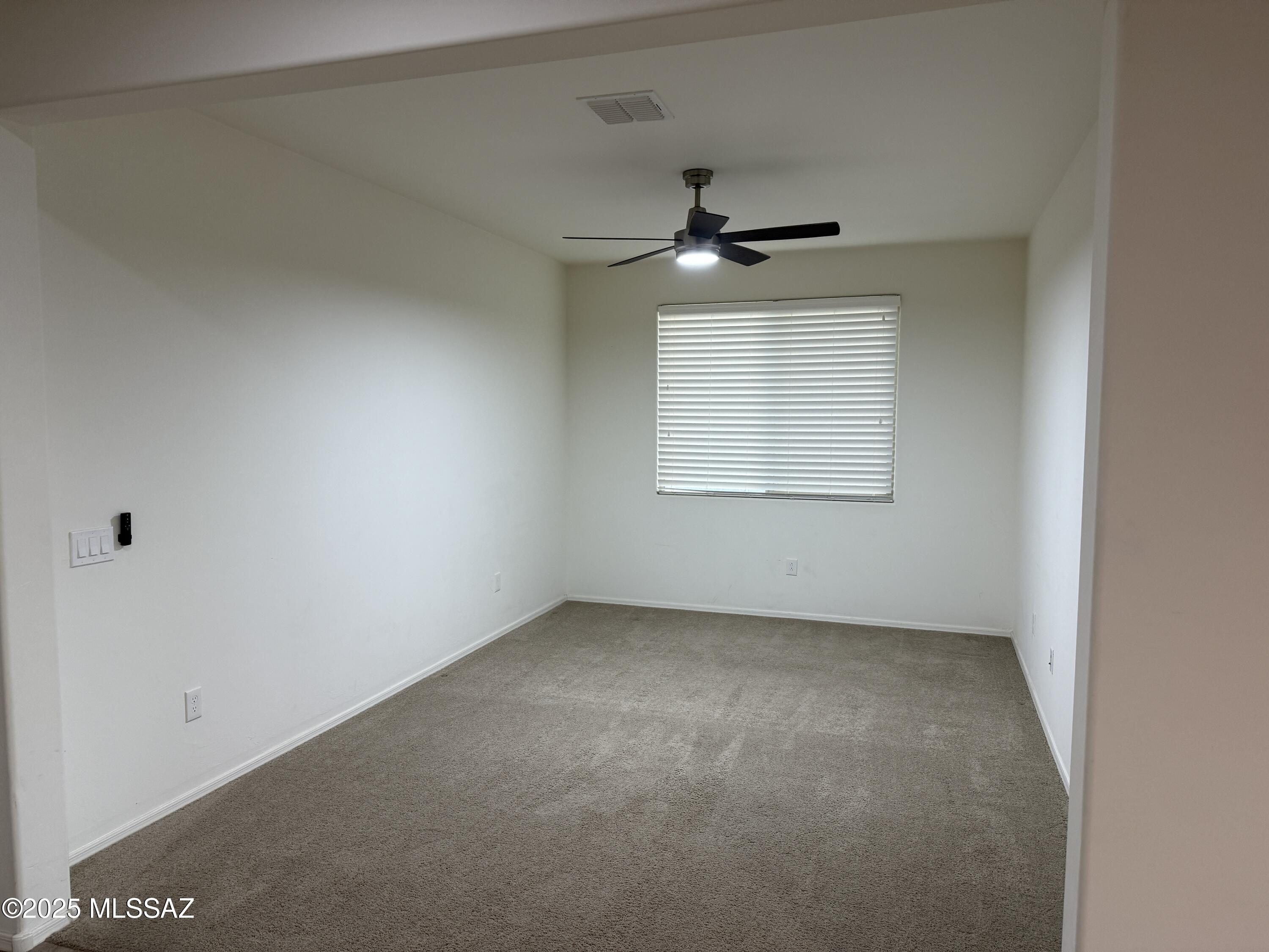 Gladden Farms Block 16 (1-89) - Residential Lease