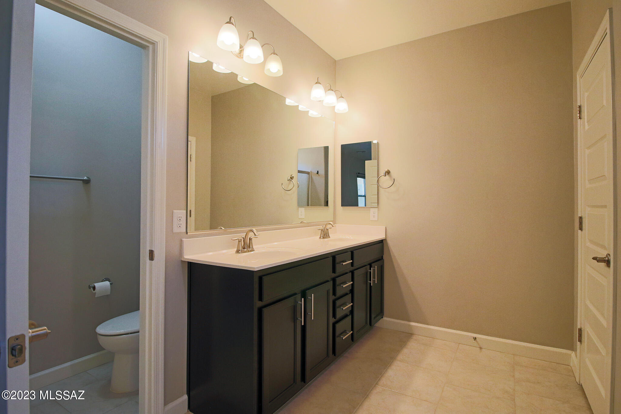 New Tucson Unit NO. 5 (1-312) - Residential