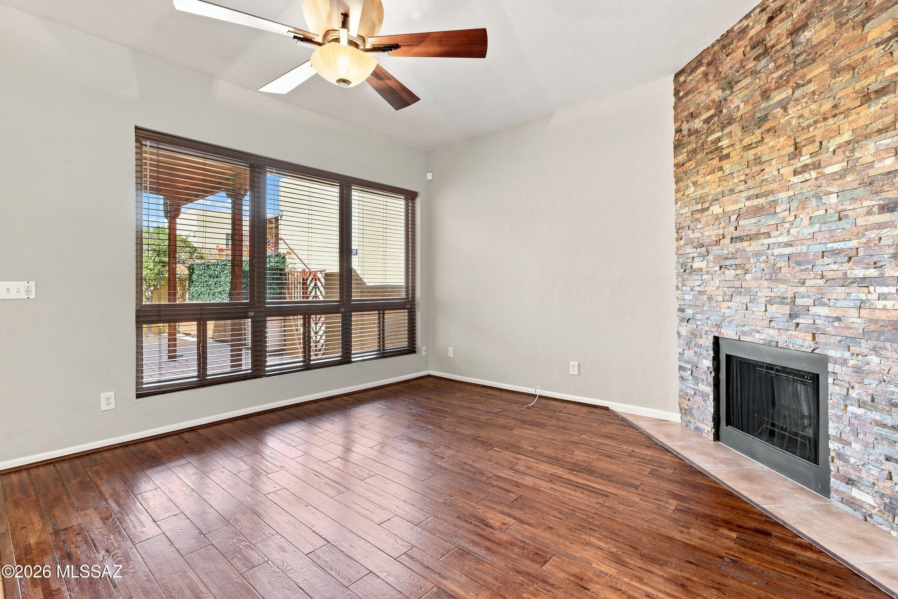Reflections in the Catalina Condominium - Residential