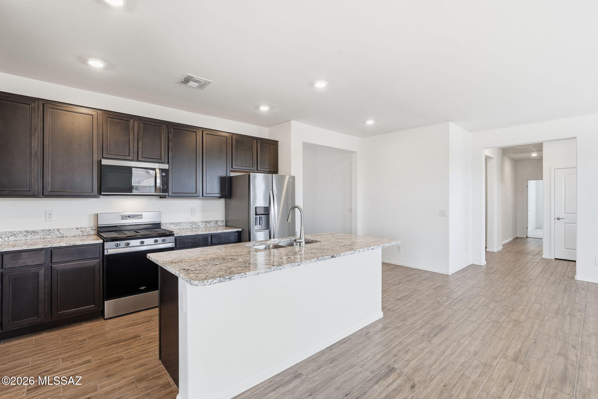 De Anza - Residential