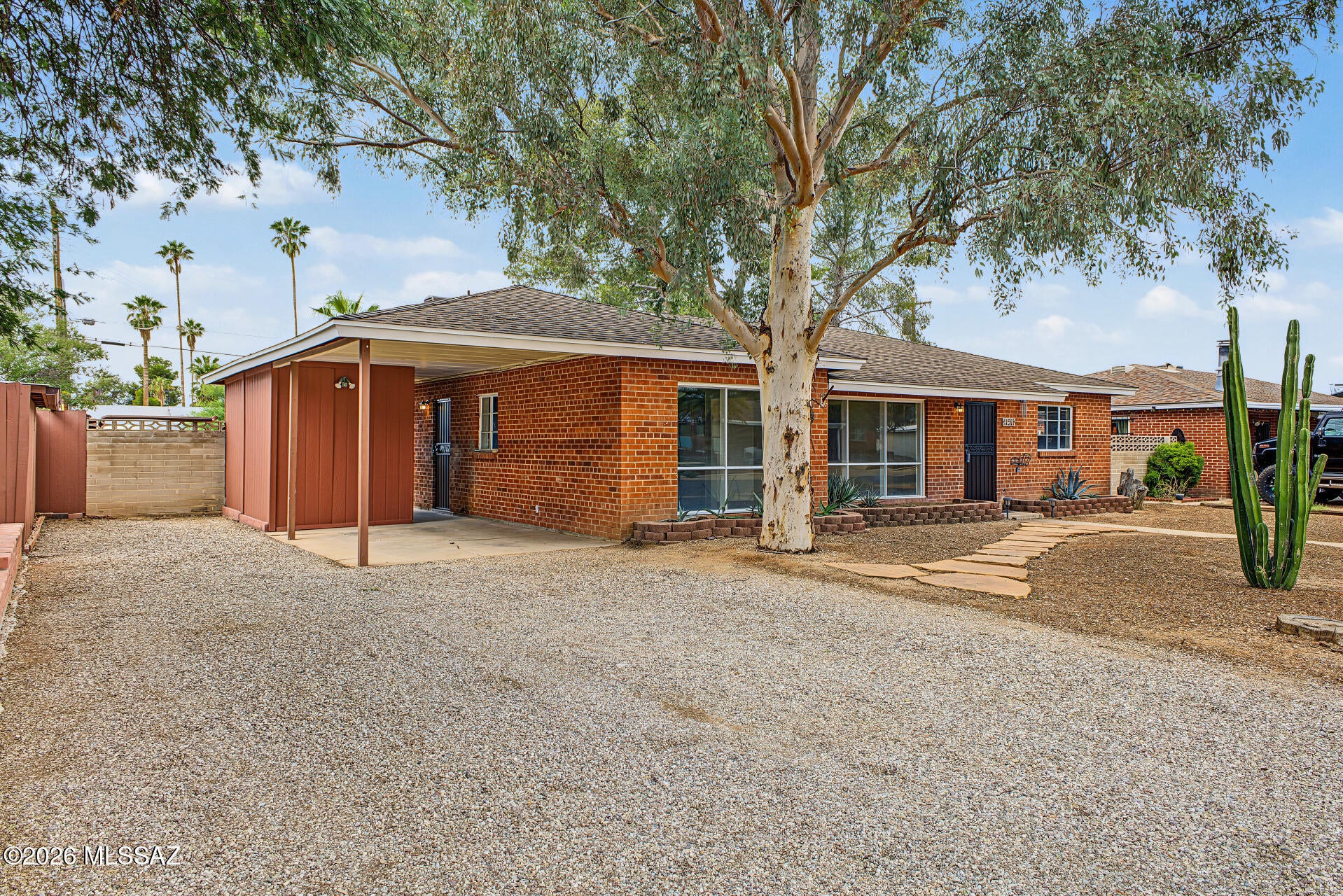 Manana Vista - Residential