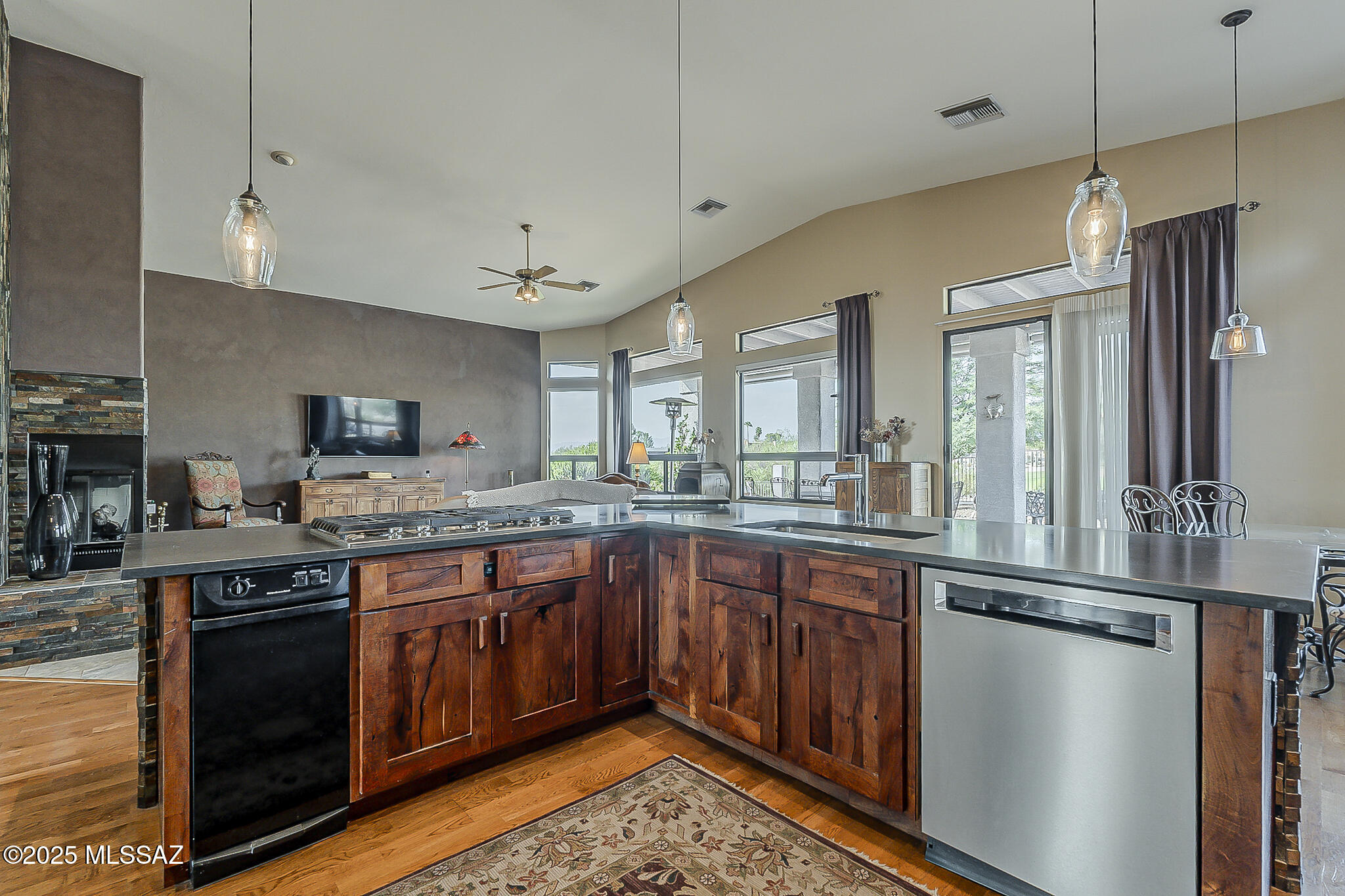 Nob Hill Estates(1-24) - Residential