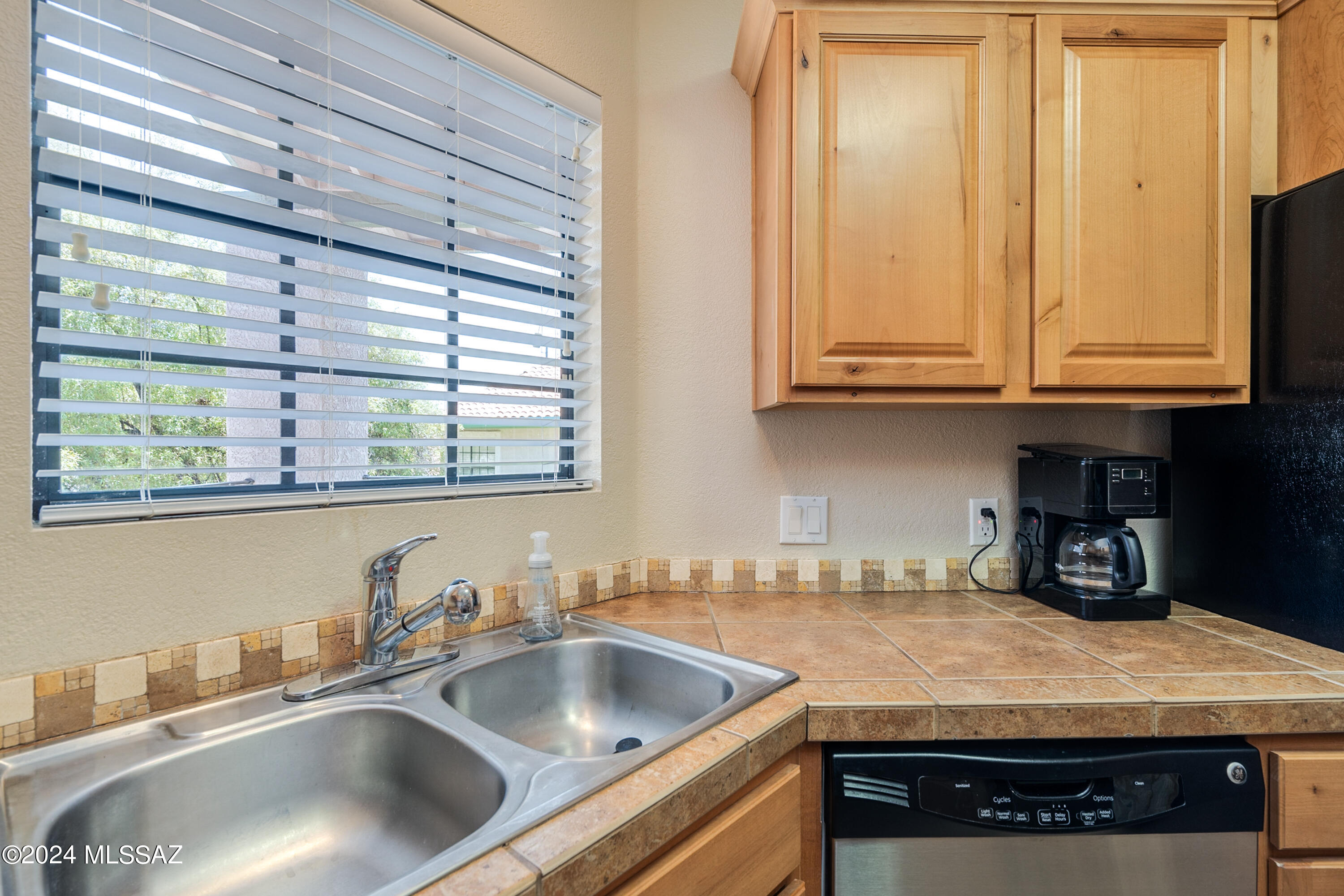 Tierra Catalina Condominium (1-120) - Residential Lease